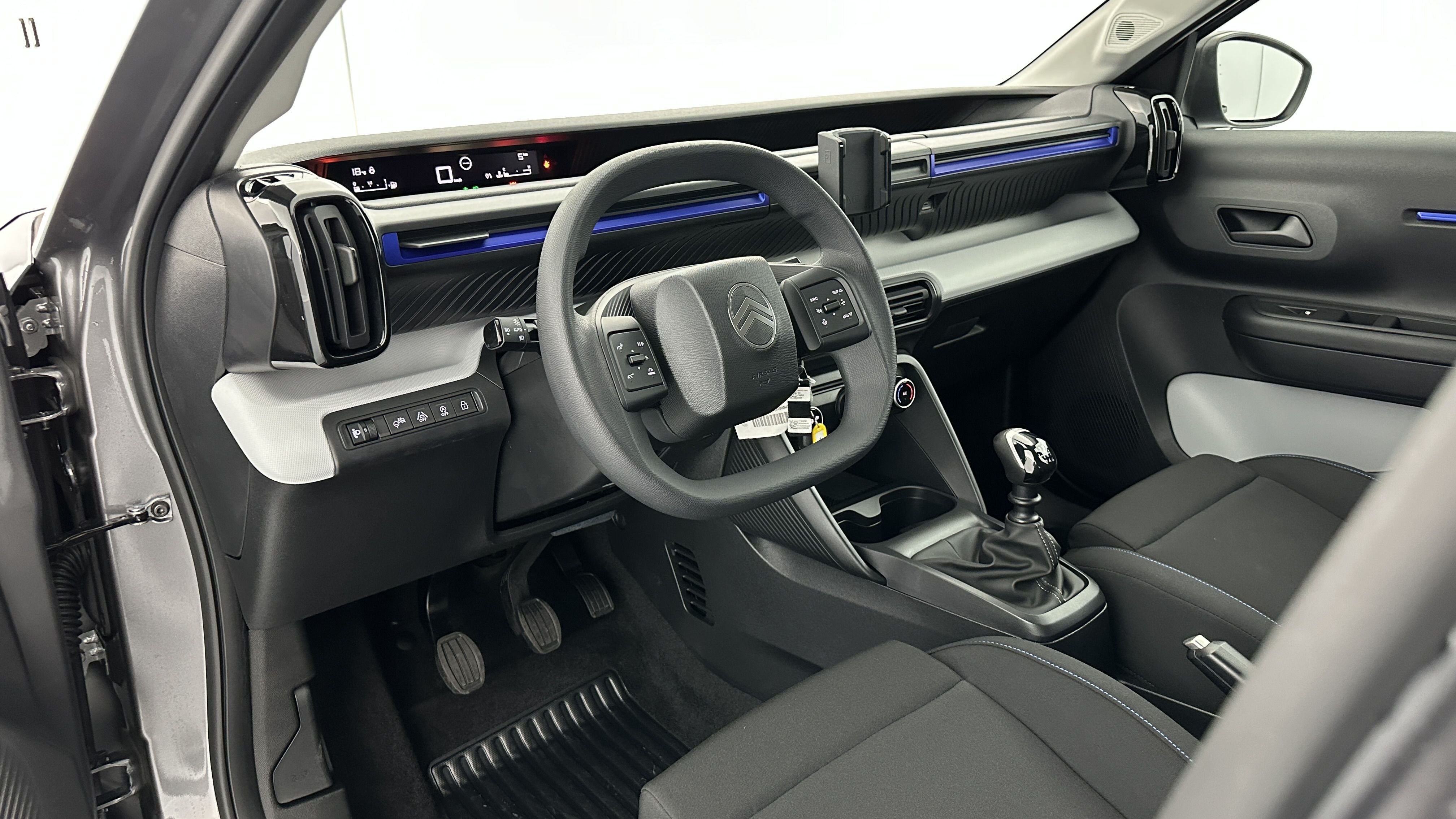 GLI00003012_p53 - CITROEN - C3 - 2025 - photo 6