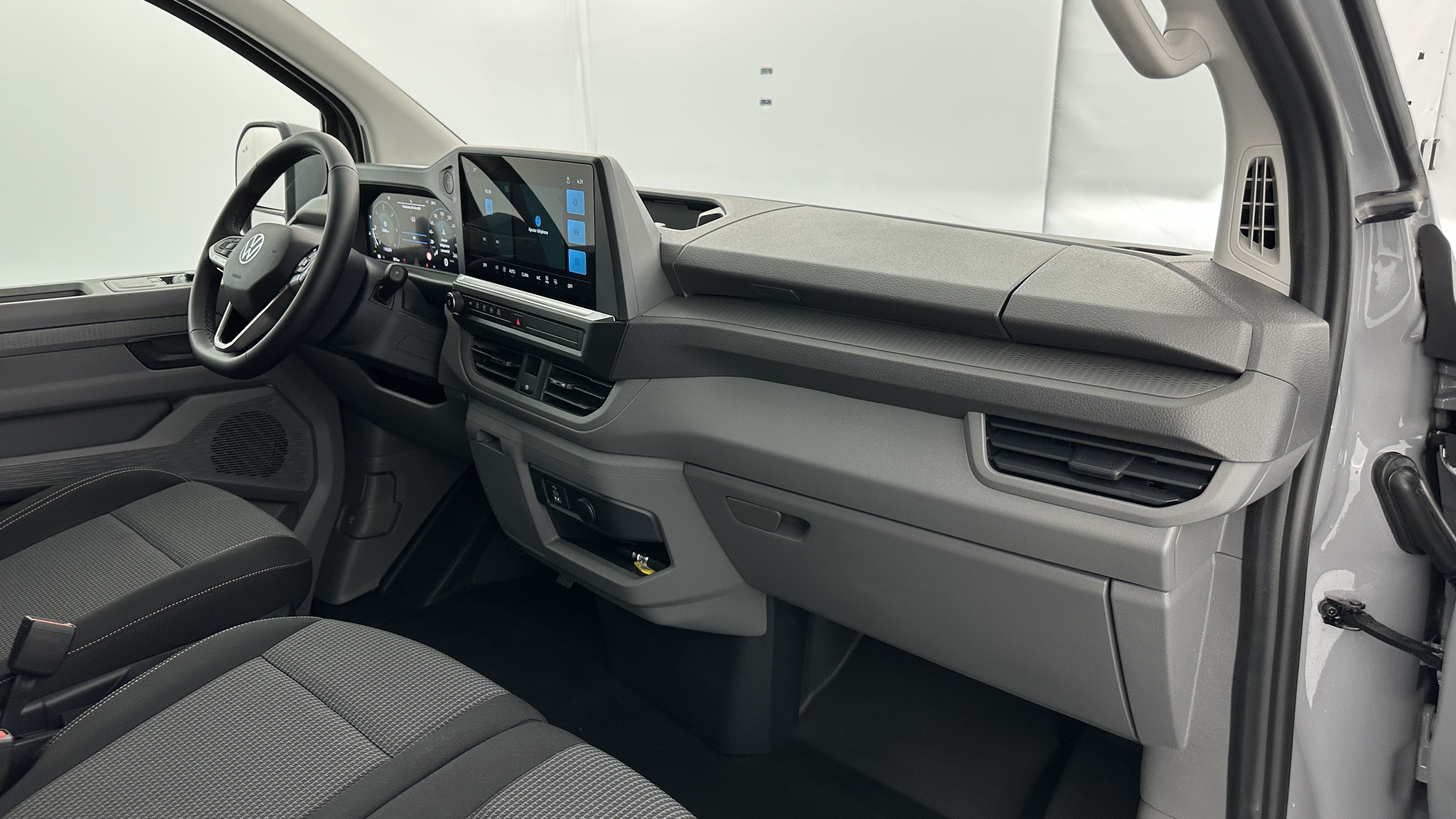 GLI00006901_p53 - VOLKSWAGEN - TRANSPORTER - 2025 - photo 7