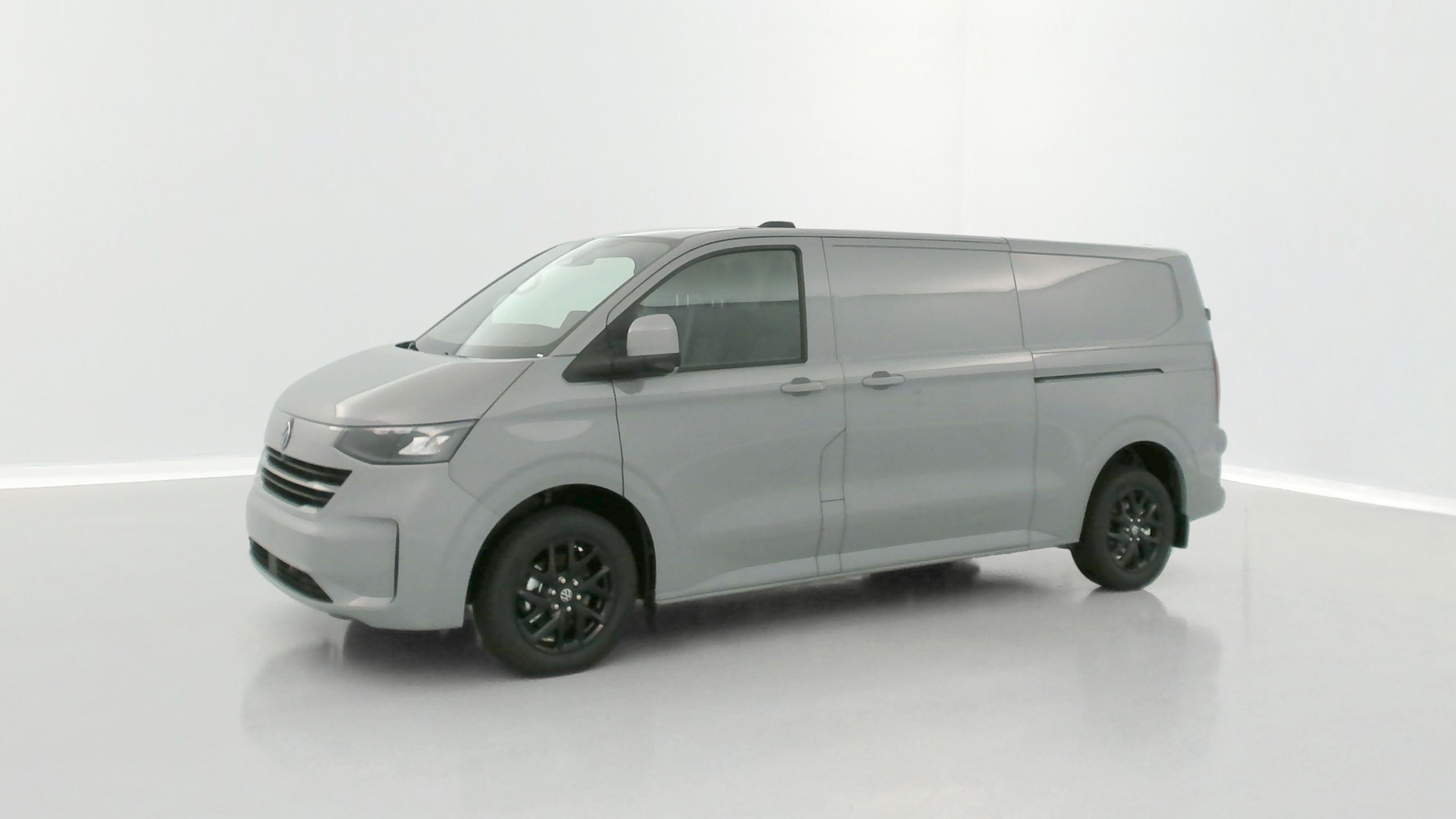 GLI00006901_p53 - VOLKSWAGEN - TRANSPORTER - 2025 - photo 21