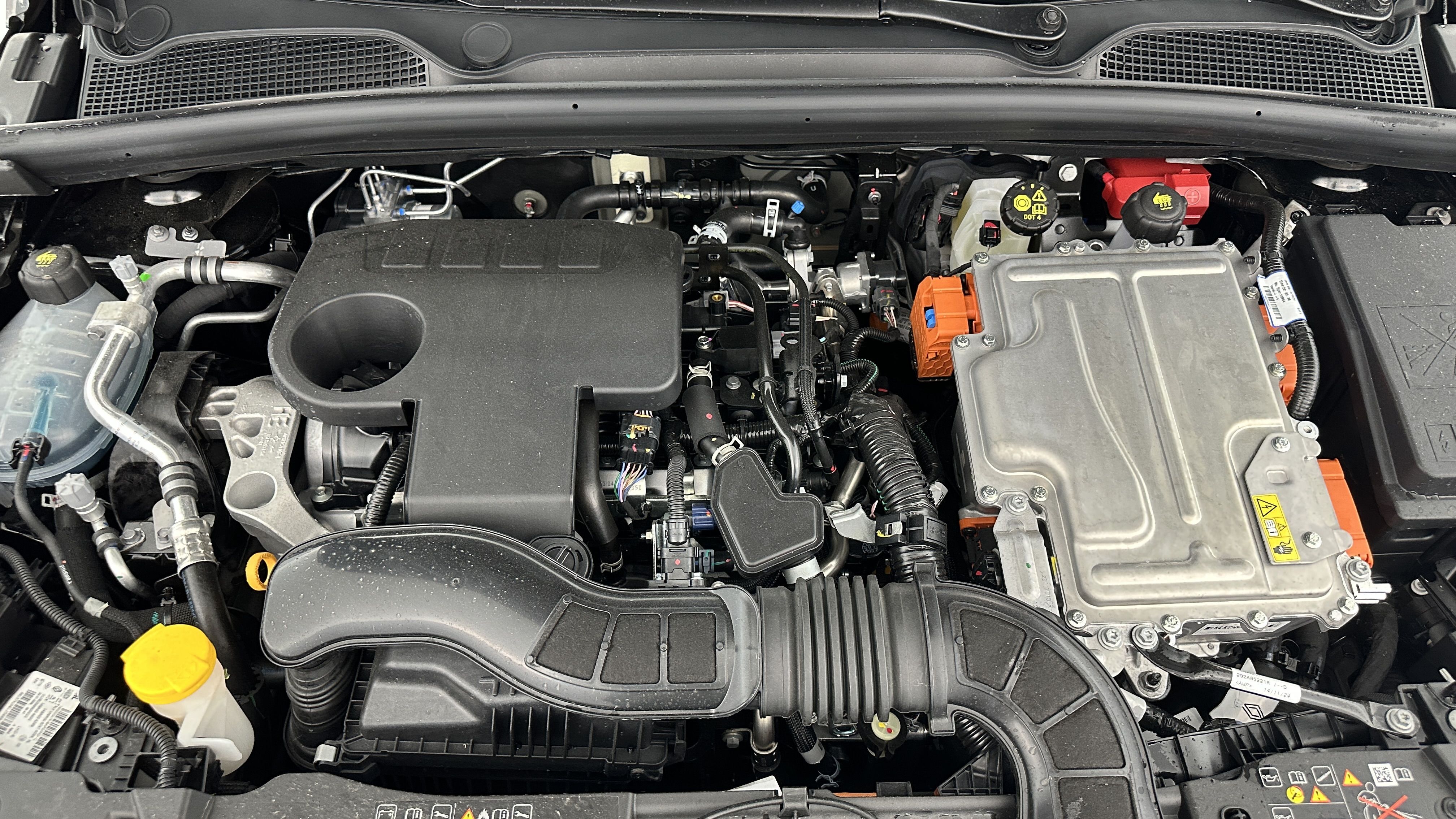 GLI00002852_p53 - RENAULT - CLIO - 2025 - photo 11