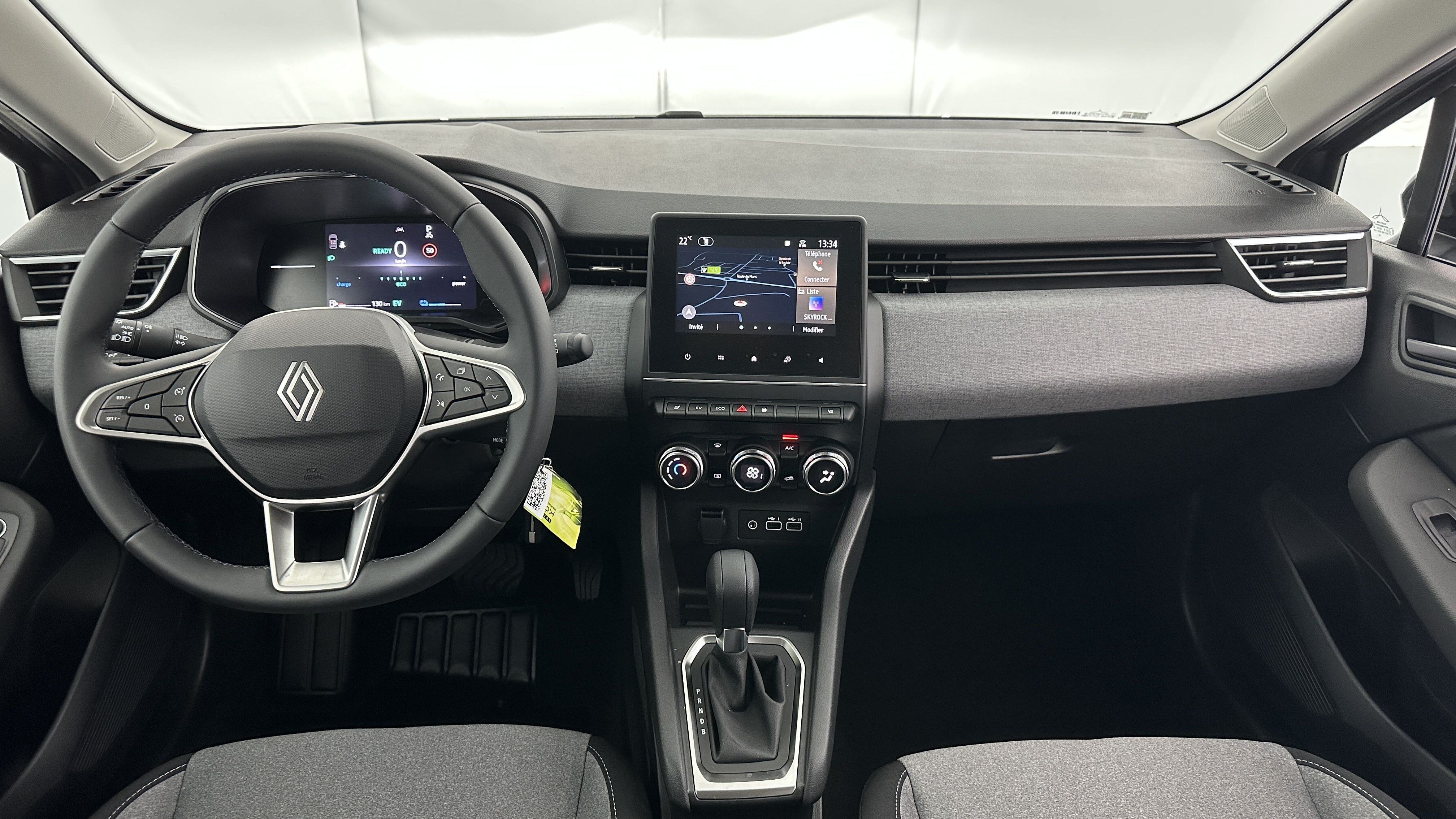 GLI00002851_p53 - RENAULT - CLIO - 2025 - photo 7