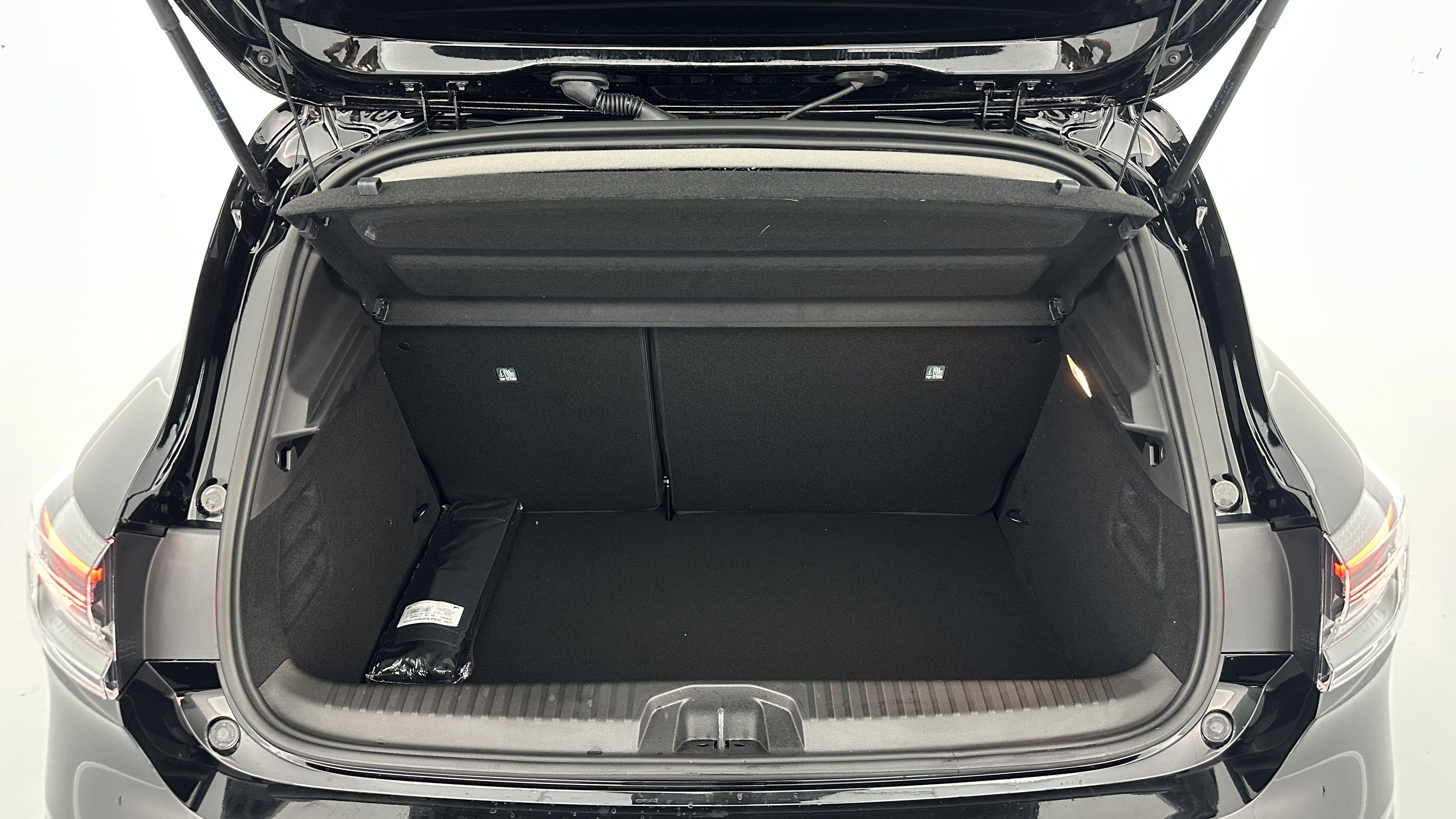 GLI00002851_p53 - RENAULT - CLIO - 2025 - photo 10