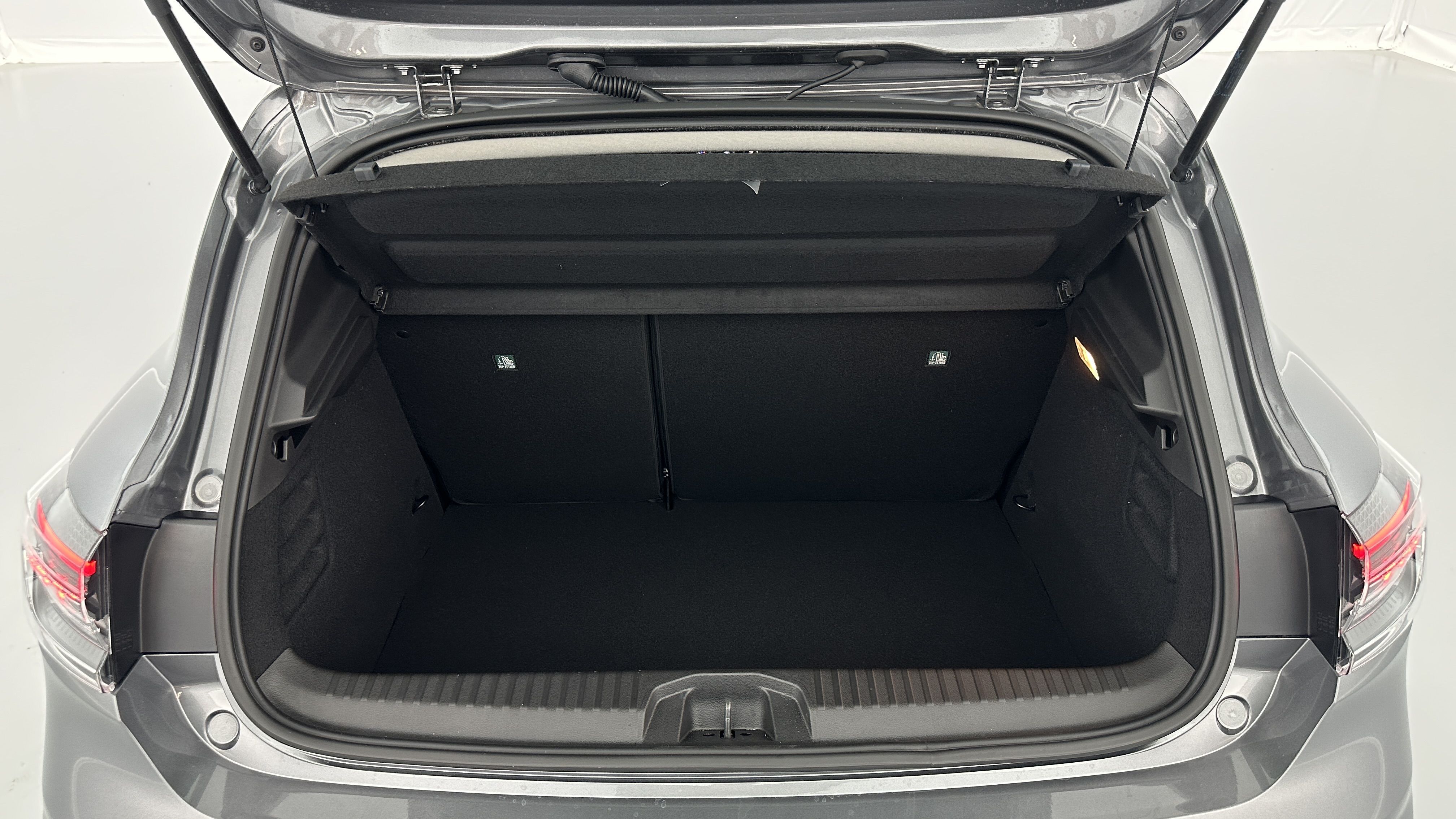 GLI00002849_p53 - RENAULT - CLIO - 2025 - photo 10