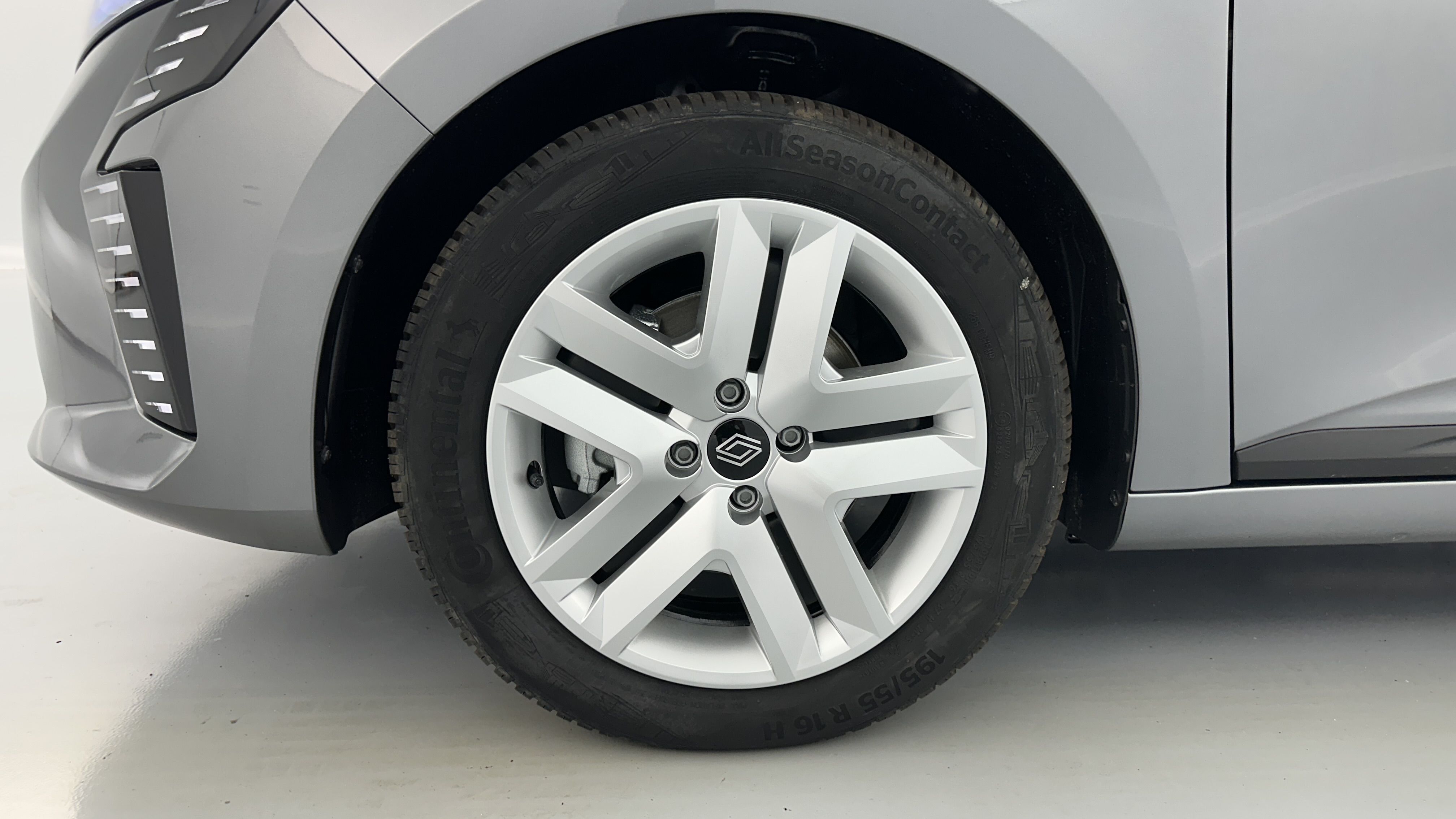 GLI00002849_p53 - RENAULT - CLIO - 2025 - photo 12