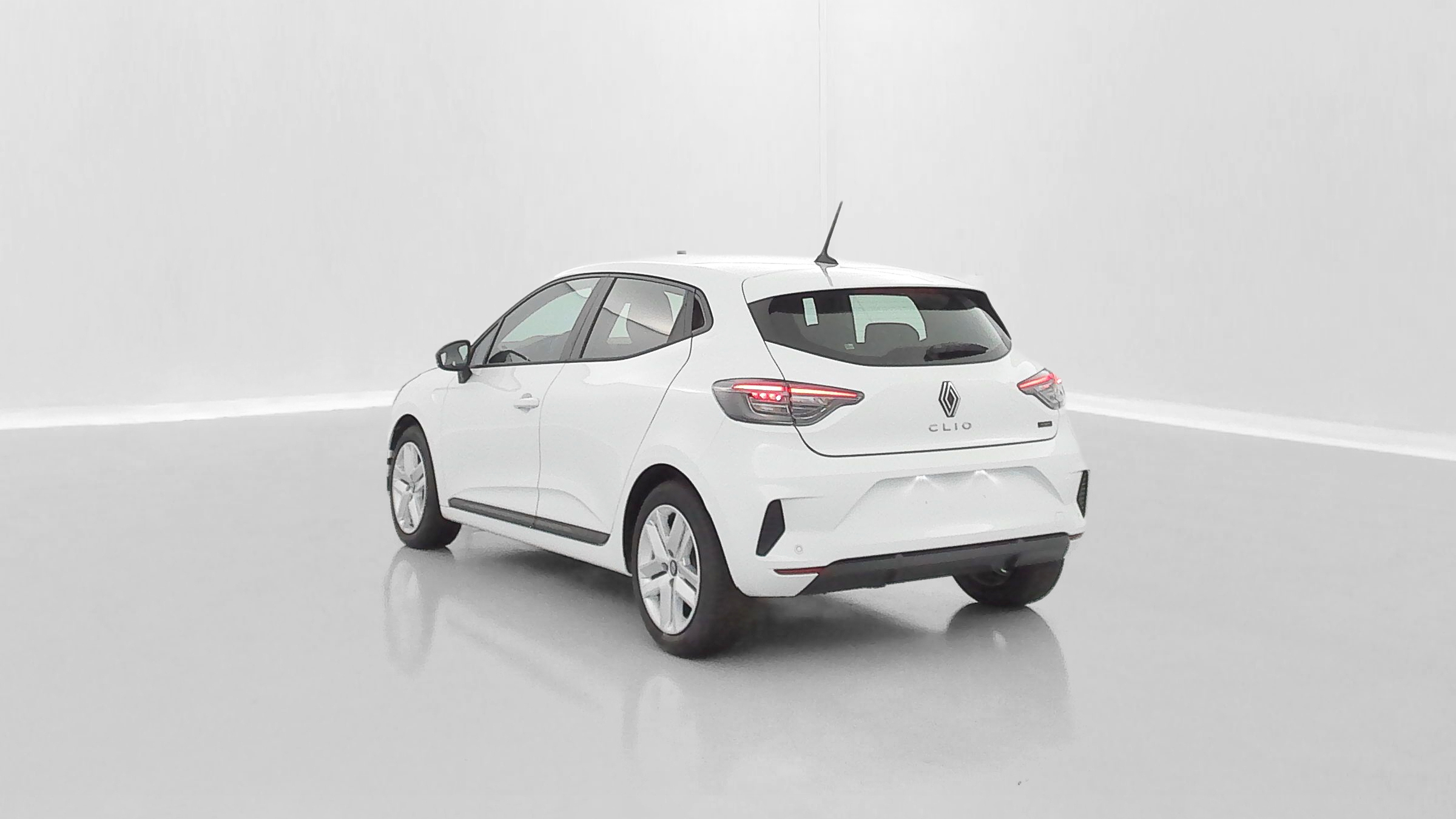 GLI00002840_p53 - RENAULT - CLIO - 2025 - photo 5