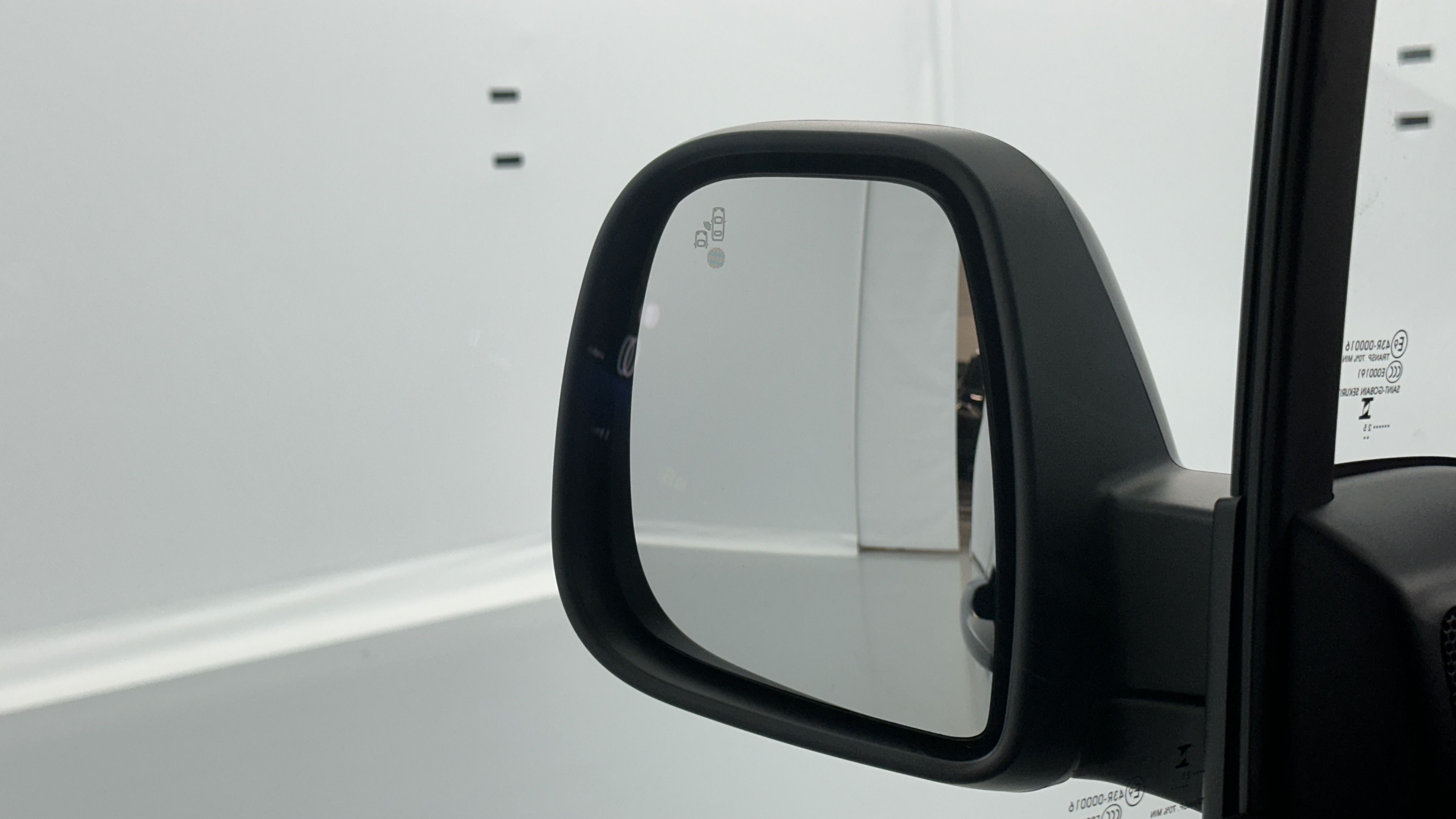 GLI00007904_p53 - OPEL - COMBO - 2025 - photo 18