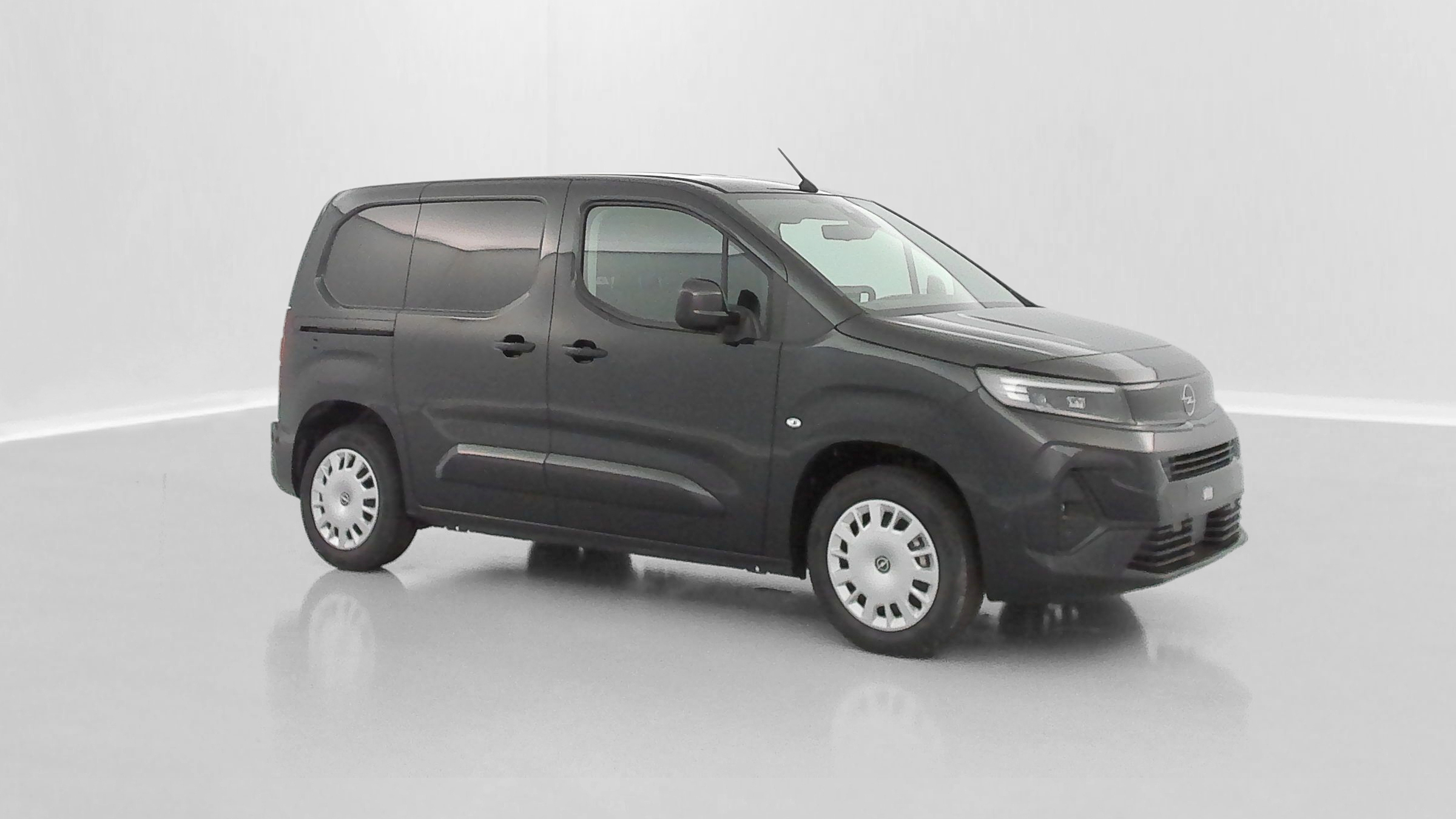GLI00007904_p53 - OPEL - COMBO - 2025 - photo 26