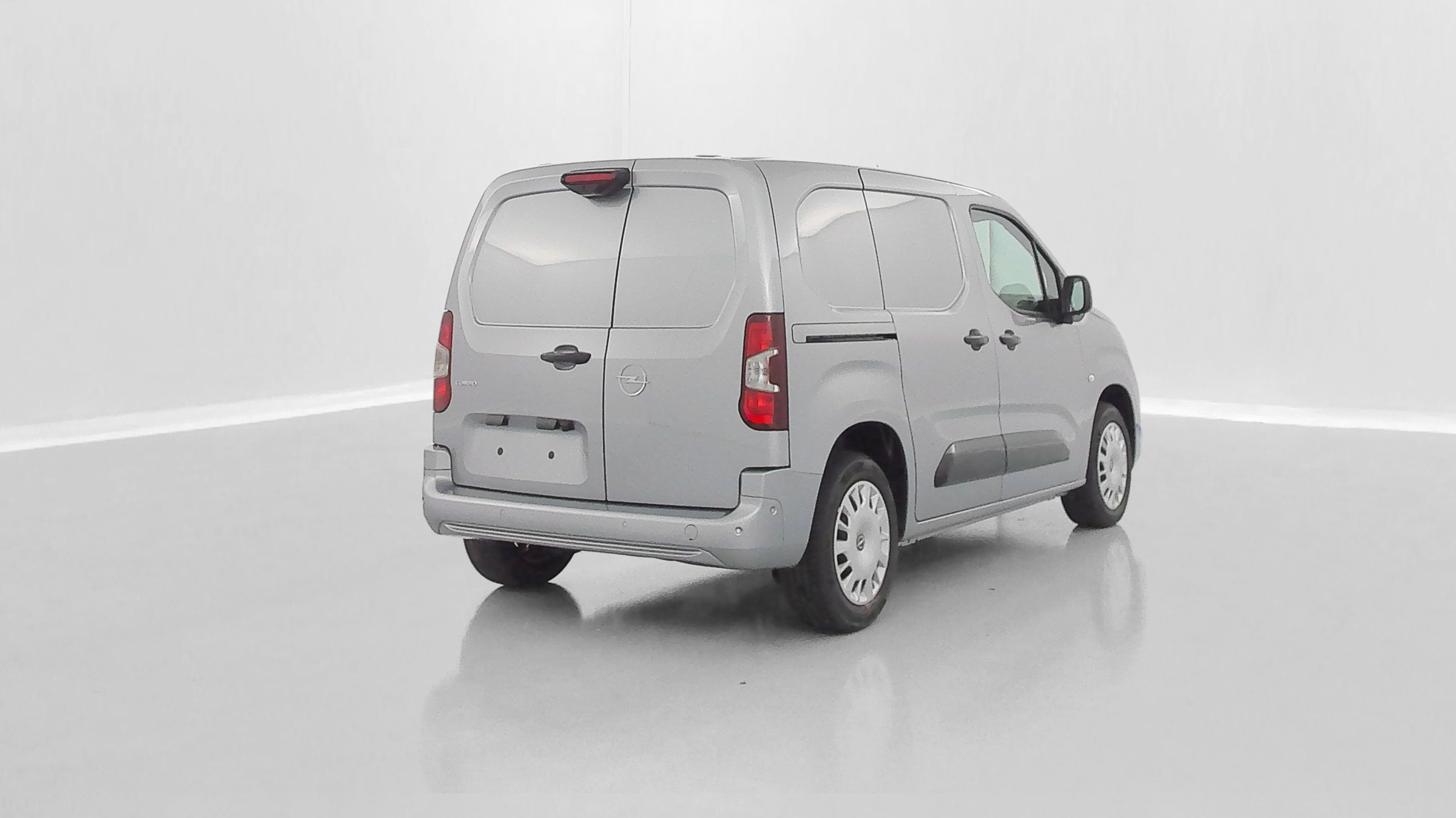 GLI00007903_p53 - OPEL - COMBO - 2025 - photo 23