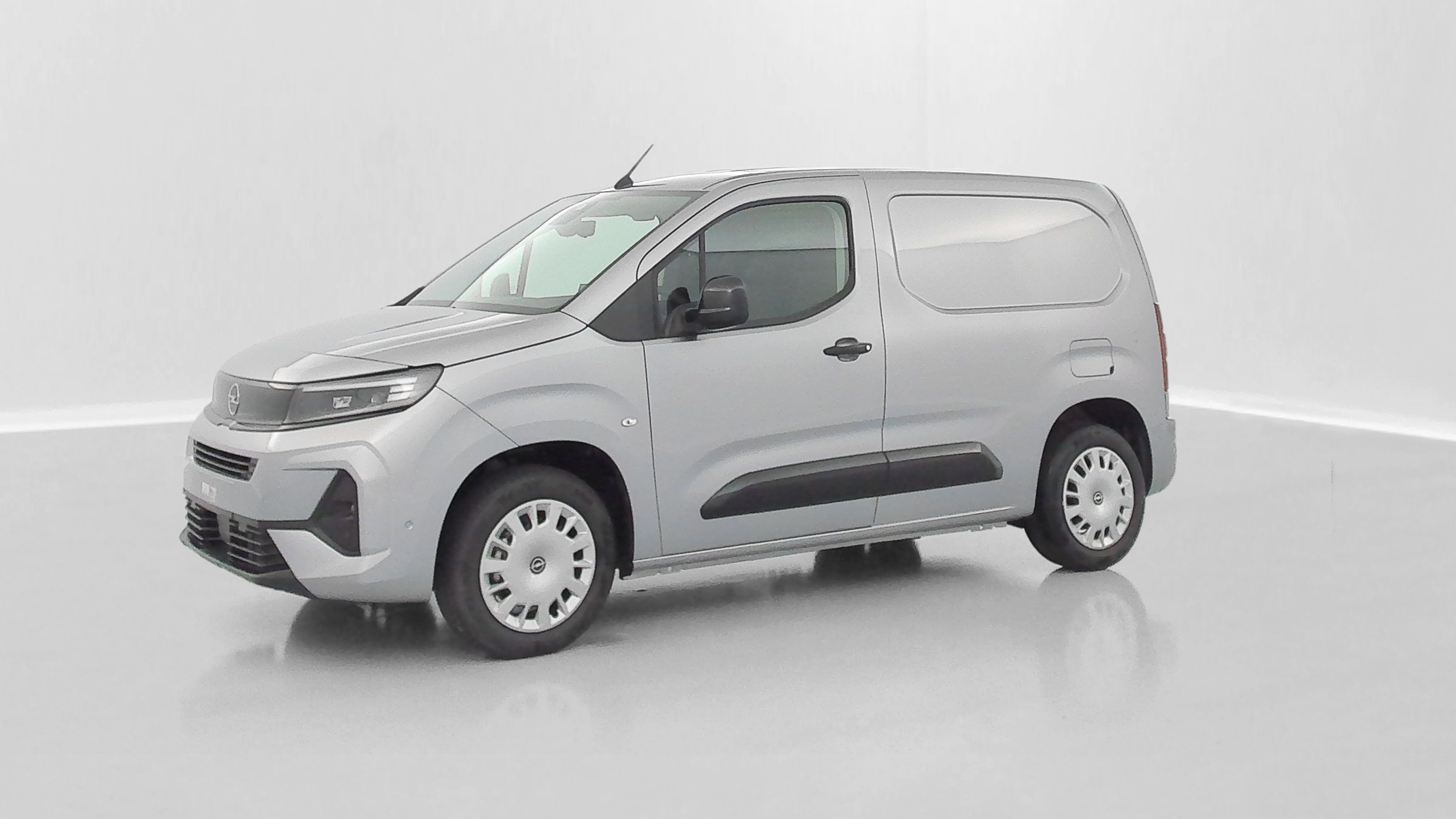 GLI00007903_p53 - OPEL - COMBO - 2025 - photo 25