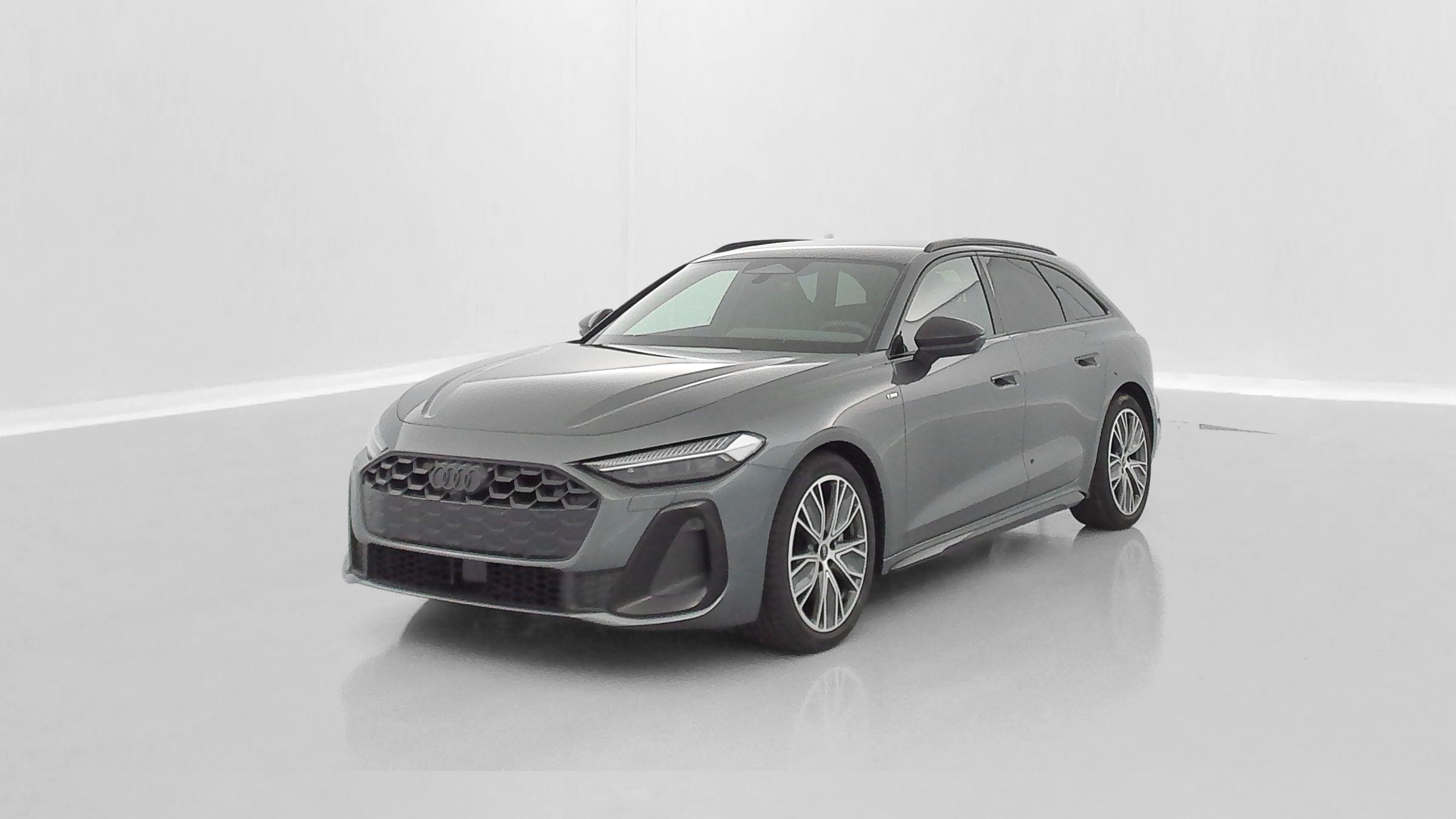 GLI00006563_p53 - AUDI - A5 - 2025 - photo 3