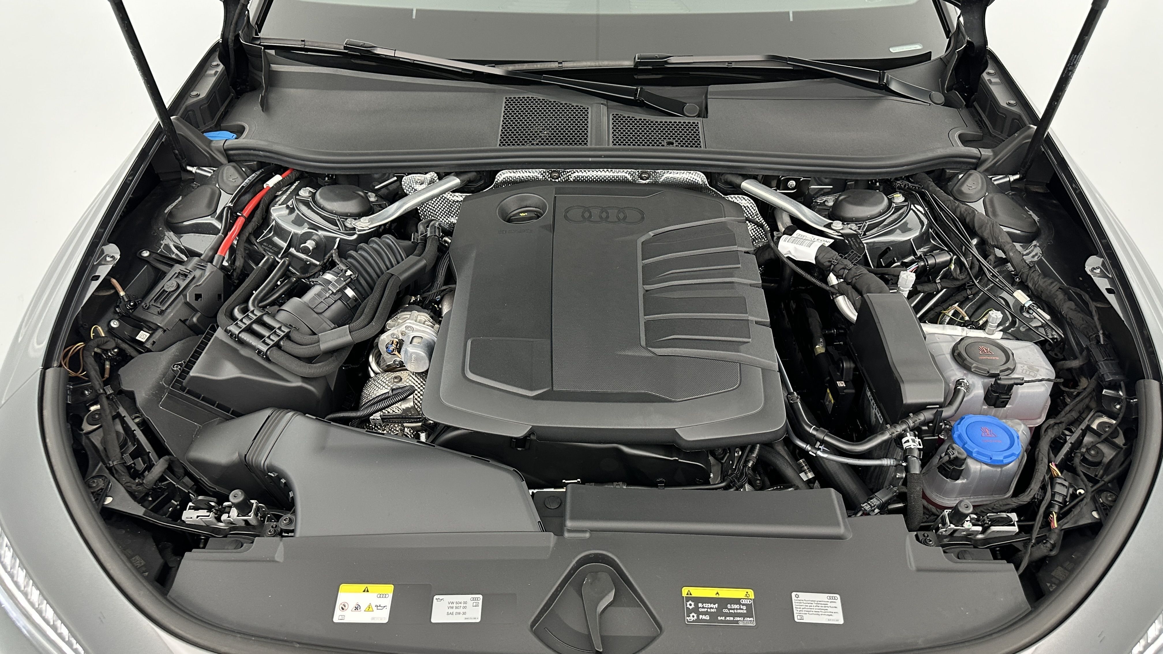 GLI00006563_p53 - AUDI - A5 - 2025 - photo 11