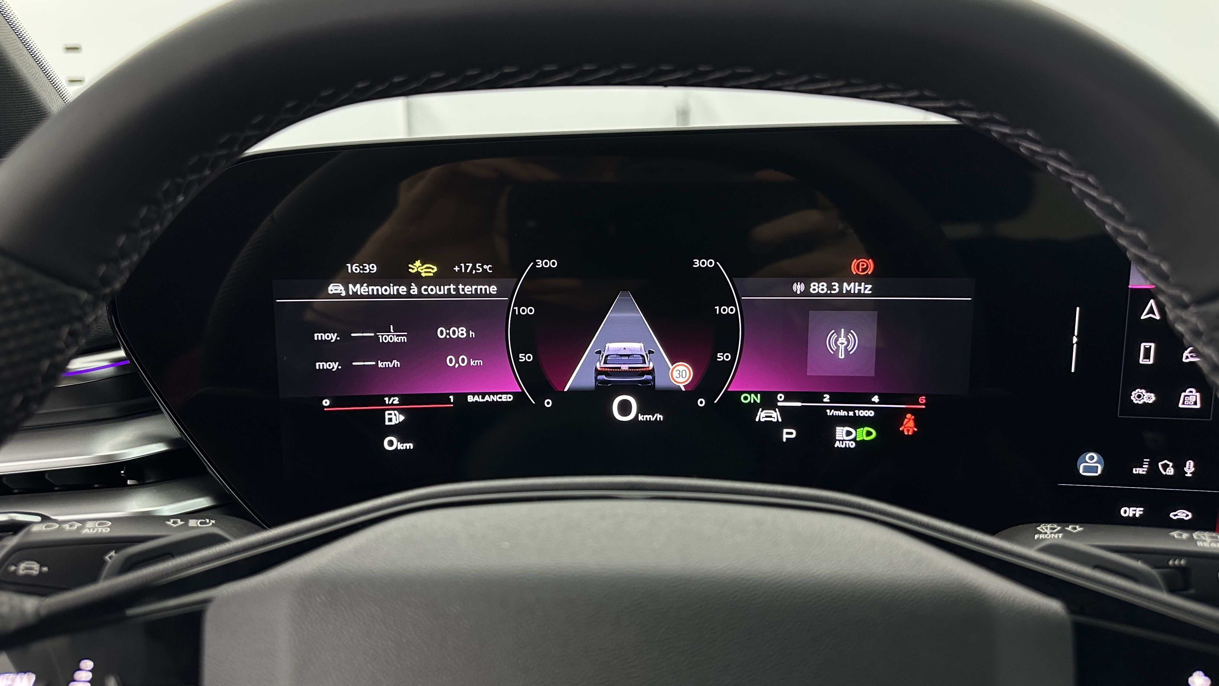 GLI00006563_p53 - AUDI - A5 - 2025 - photo 15