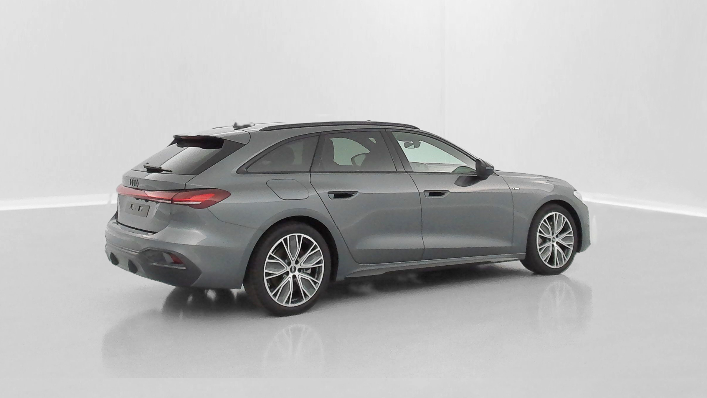 GLI00006563_p53 - AUDI - A5 - 2025 - photo 32