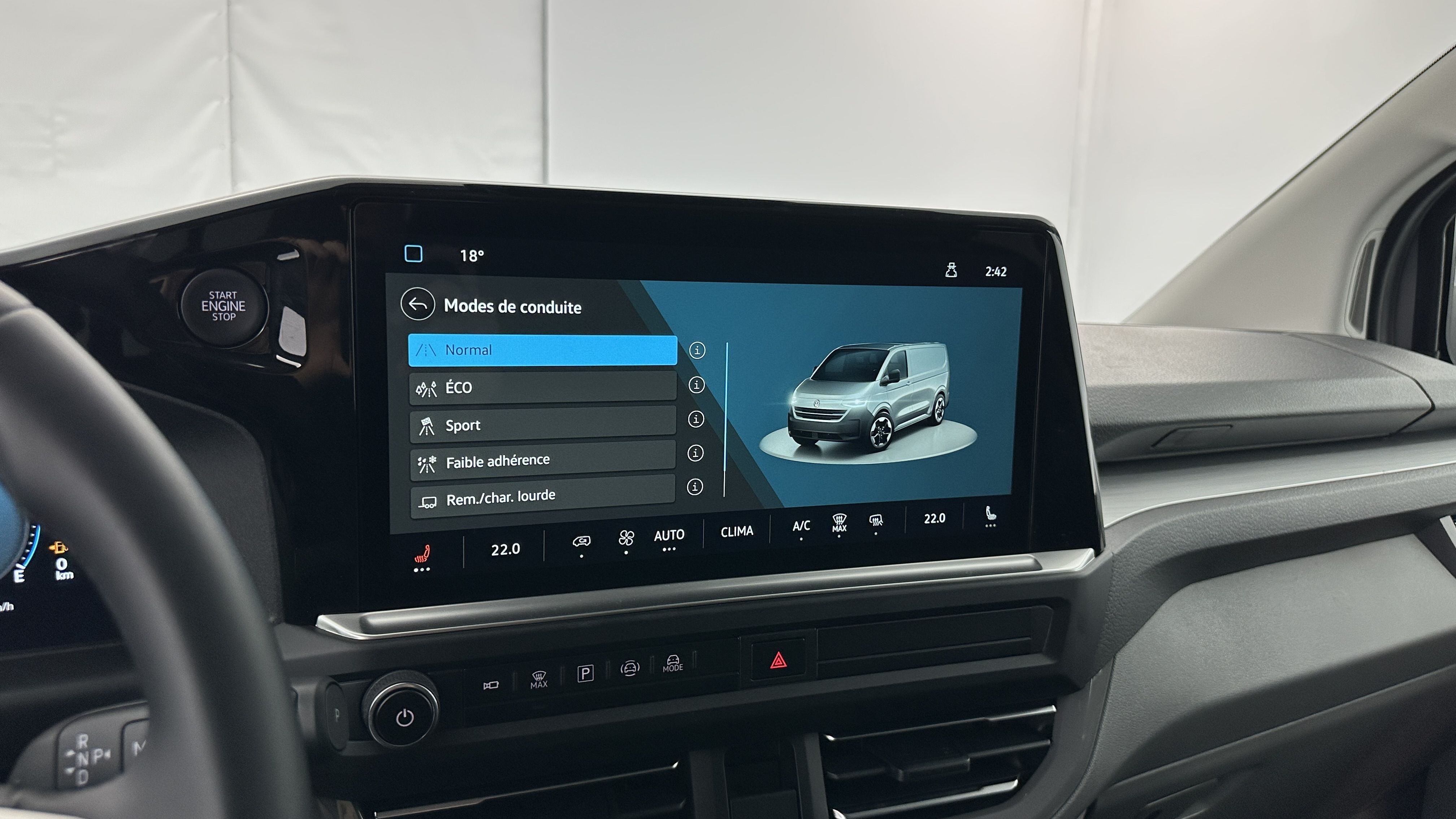 GLI00007509_p53 - VOLKSWAGEN - TRANSPORTER PROCAB - 2025 - photo 16