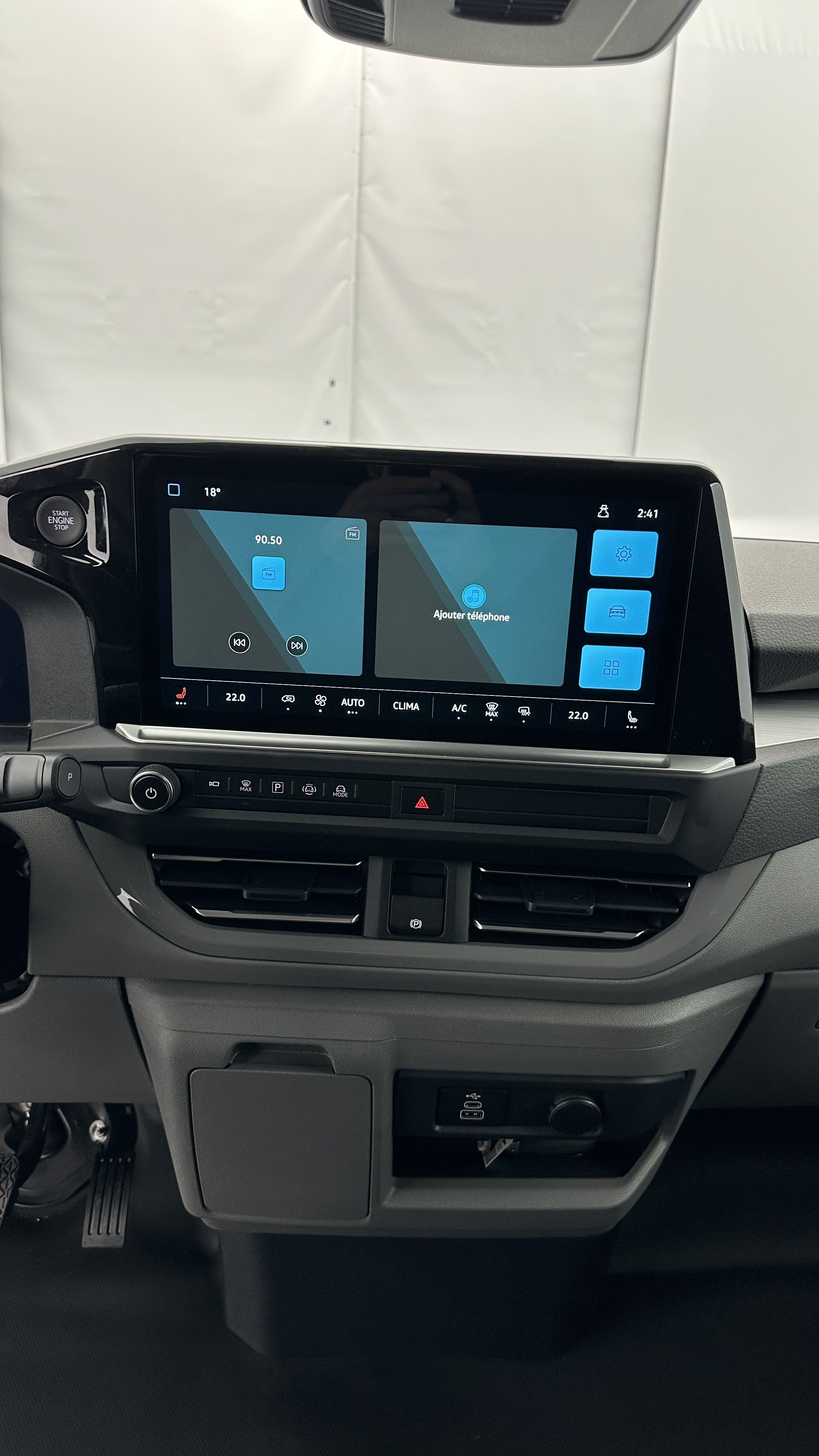 GLI00007508_p53 - VOLKSWAGEN - TRANSPORTER PROCAB - 2025 - photo 13