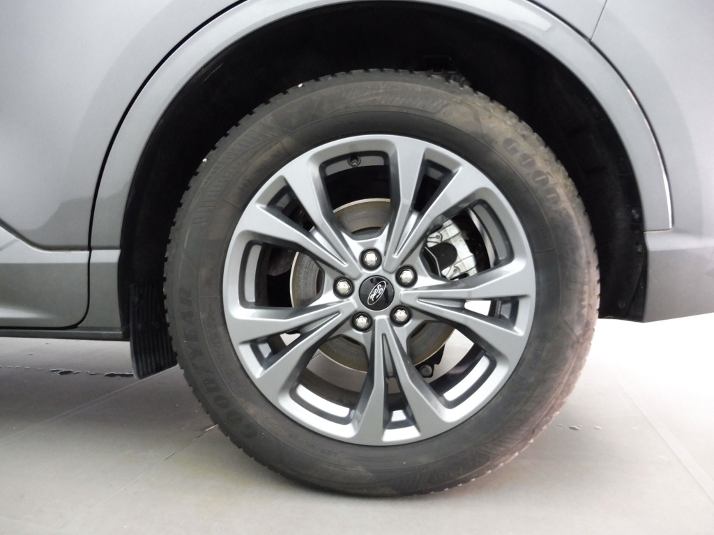 70355_p51 - FORD - KUGA - 2024 - photo 12