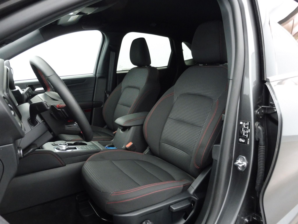 70355_p51 - FORD - KUGA - 2024 - photo 15