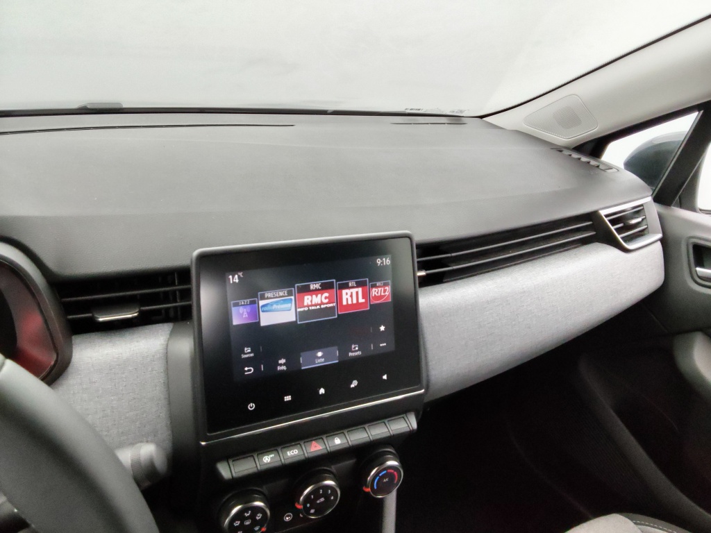 72485_p51 - RENAULT - CLIO - 2025 - photo 12