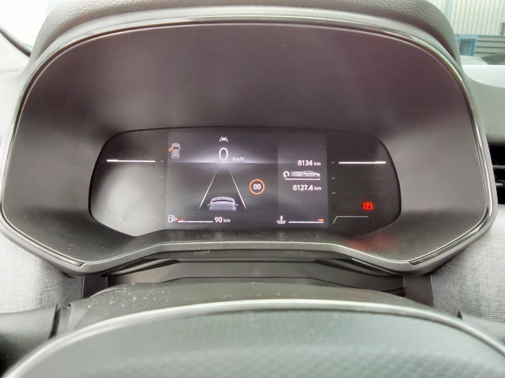 72485_p51 - RENAULT - CLIO - 2025 - photo 9