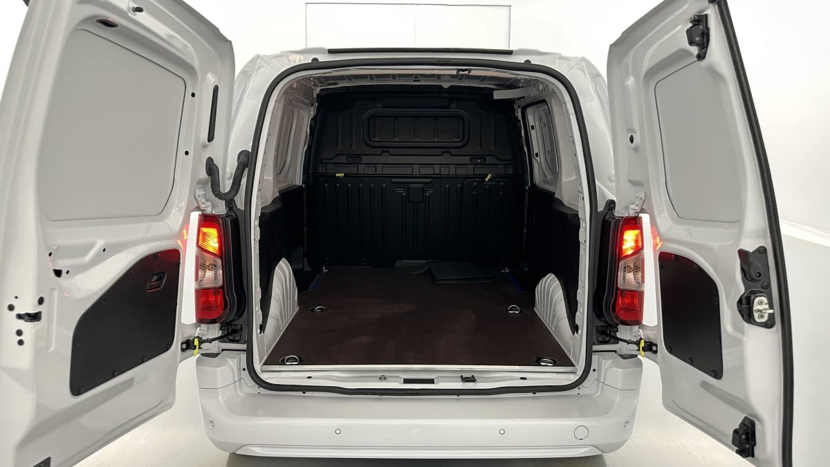 360901_p2 - OPEL - COMBO - 2025 - photo 9