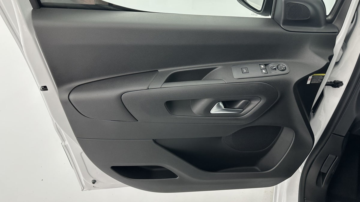 360902_p2 - PEUGEOT - PARTNER - 2025 - photo 10