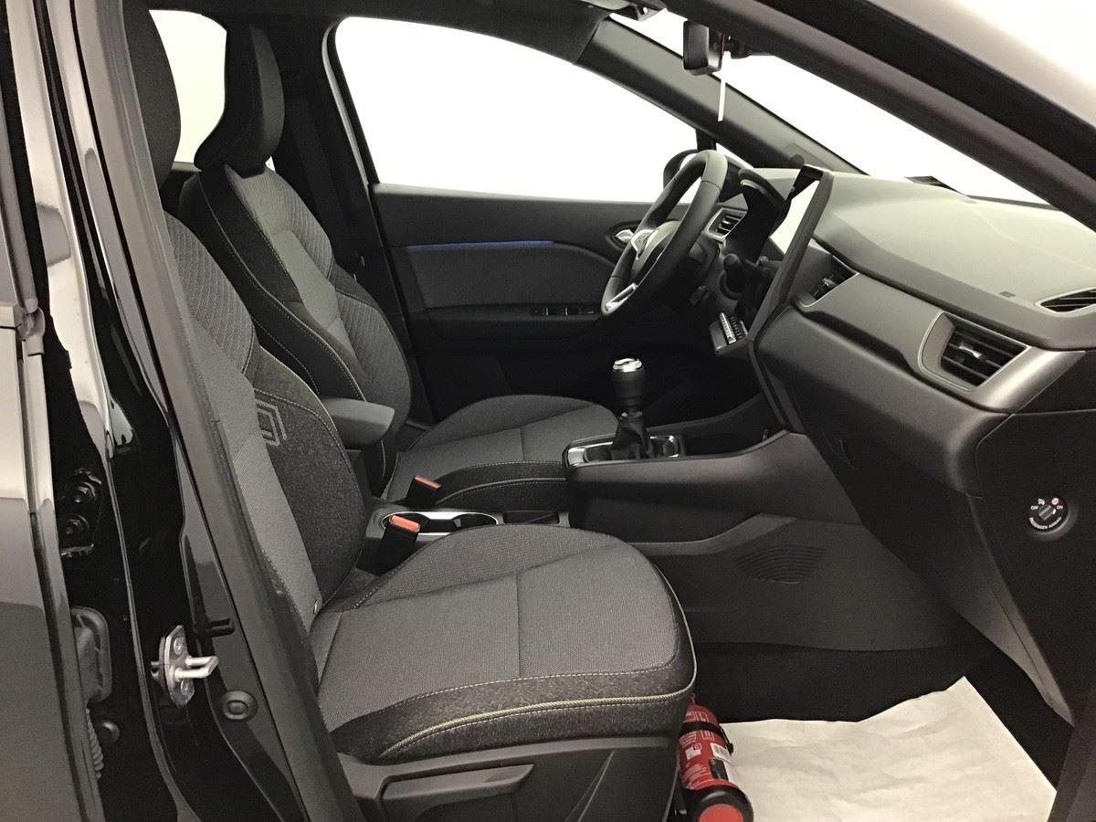 361490_p2 - RENAULT - CAPTUR - 2025 - photo 6