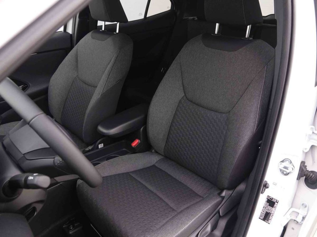 360426_p2 - TOYOTA - YARIS CROSS - 2025 - photo 5