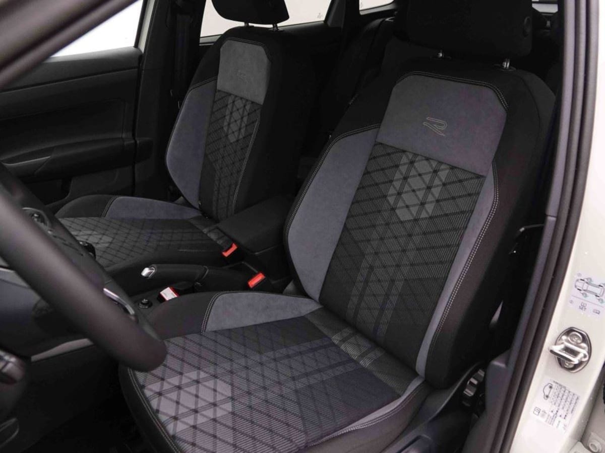 361797_p2 - VOLKSWAGEN - TAIGO - 2025 - photo 7