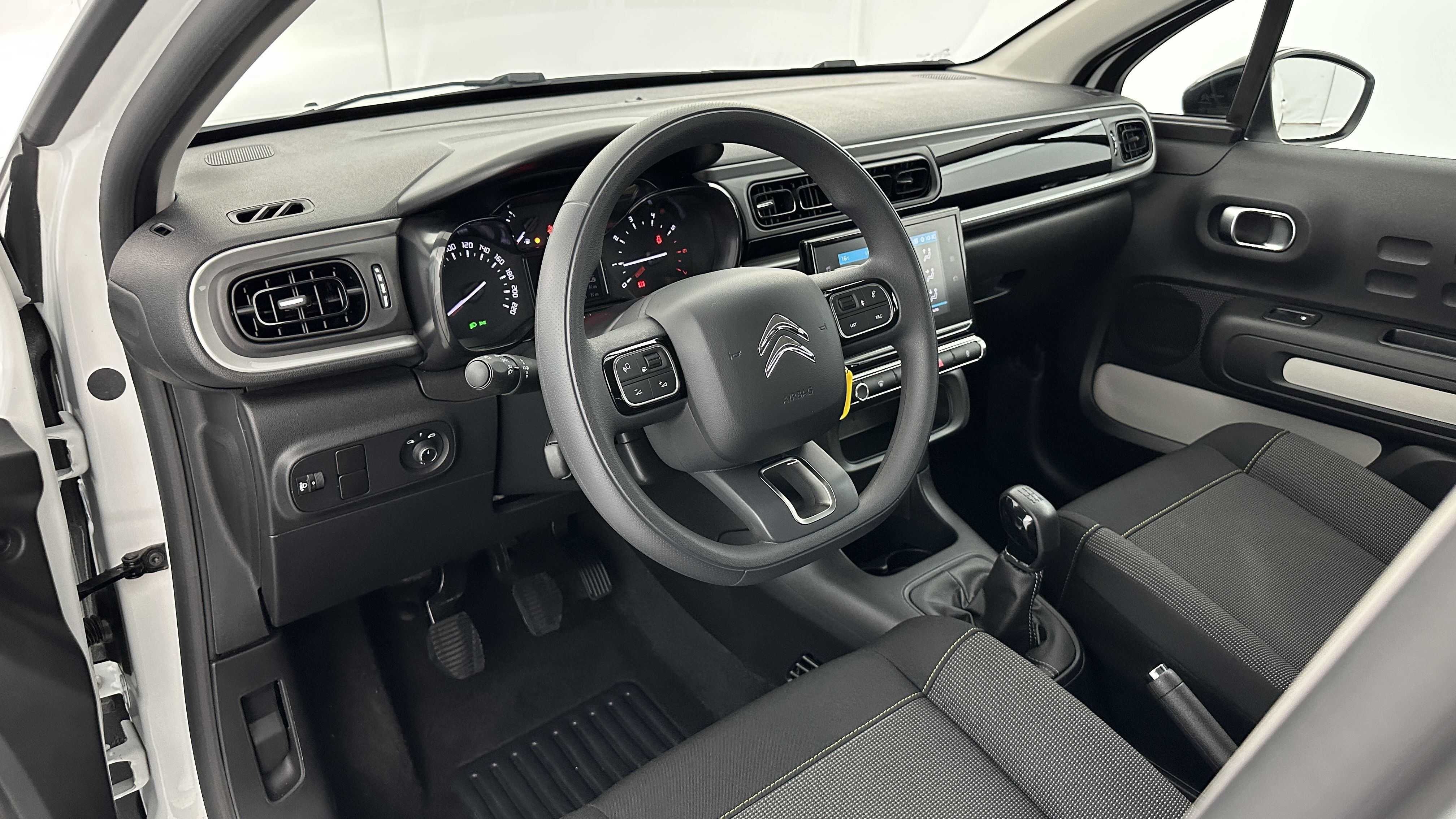 GLI00001794_p53 - CITROEN - C3 - 2024 - photo 6