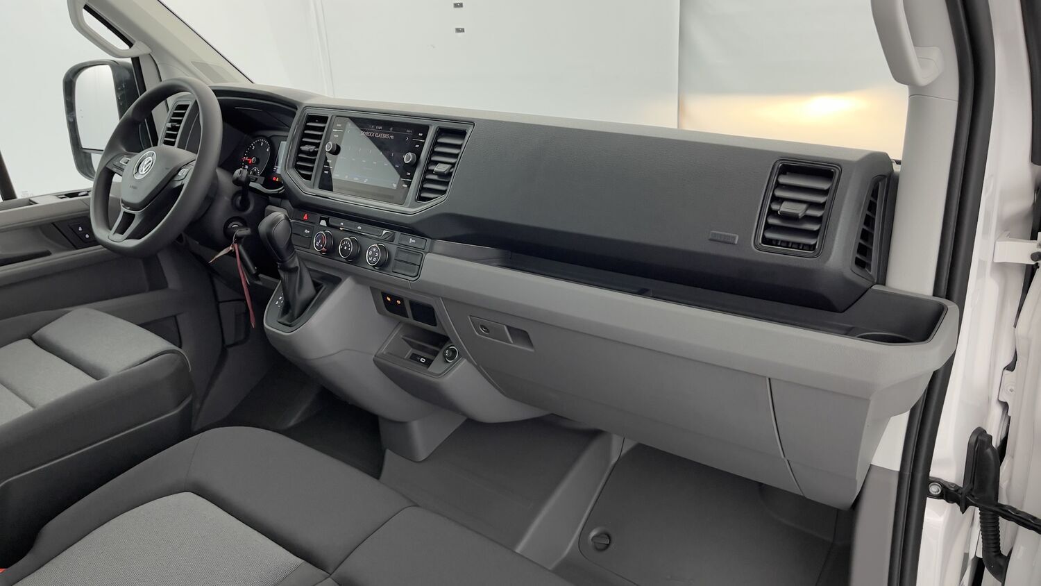 GLI00274388_p53 - VOLKSWAGEN - CRAFTER - 2024 - photo 7