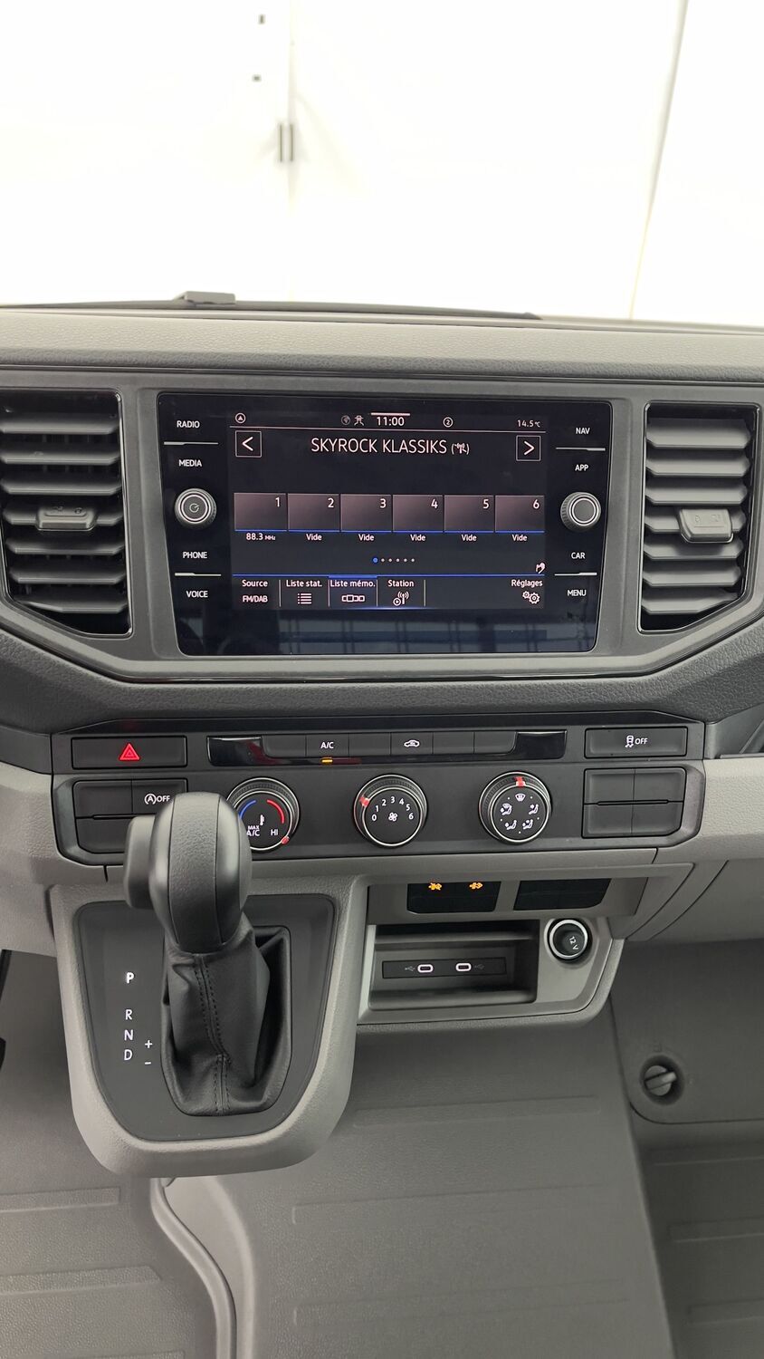 GLI00274388_p53 - VOLKSWAGEN - CRAFTER - 2024 - photo 9