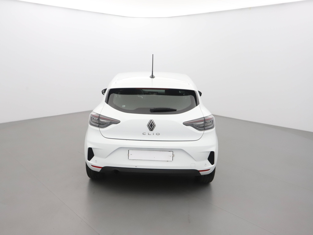 71338_p51 - RENAULT - CLIO - 2025 - photo 4