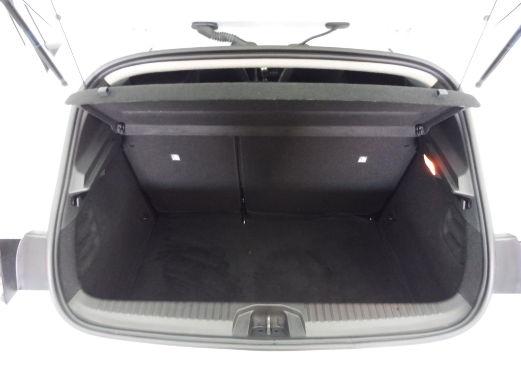 71338_p51 - RENAULT - CLIO - 2025 - photo 9