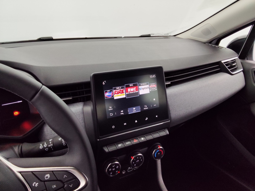 71339_p51 - RENAULT - CLIO - 2025 - photo 13