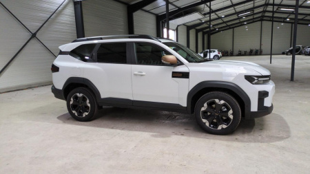 46281_p28 - DACIA - BIGSTER - 2025