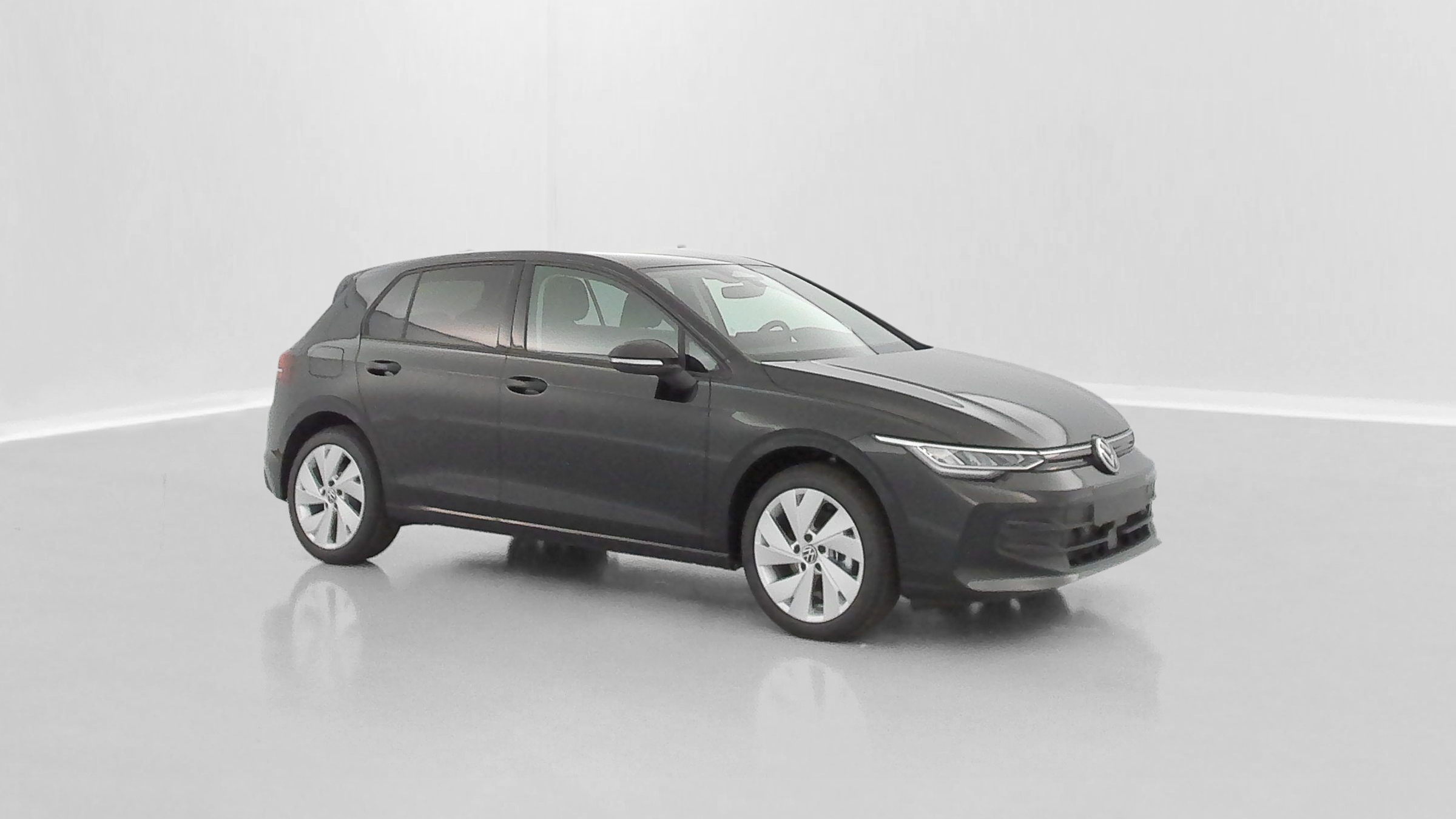 GLI00001761_p53 - VOLKSWAGEN - GOLF - 2025 - photo 30