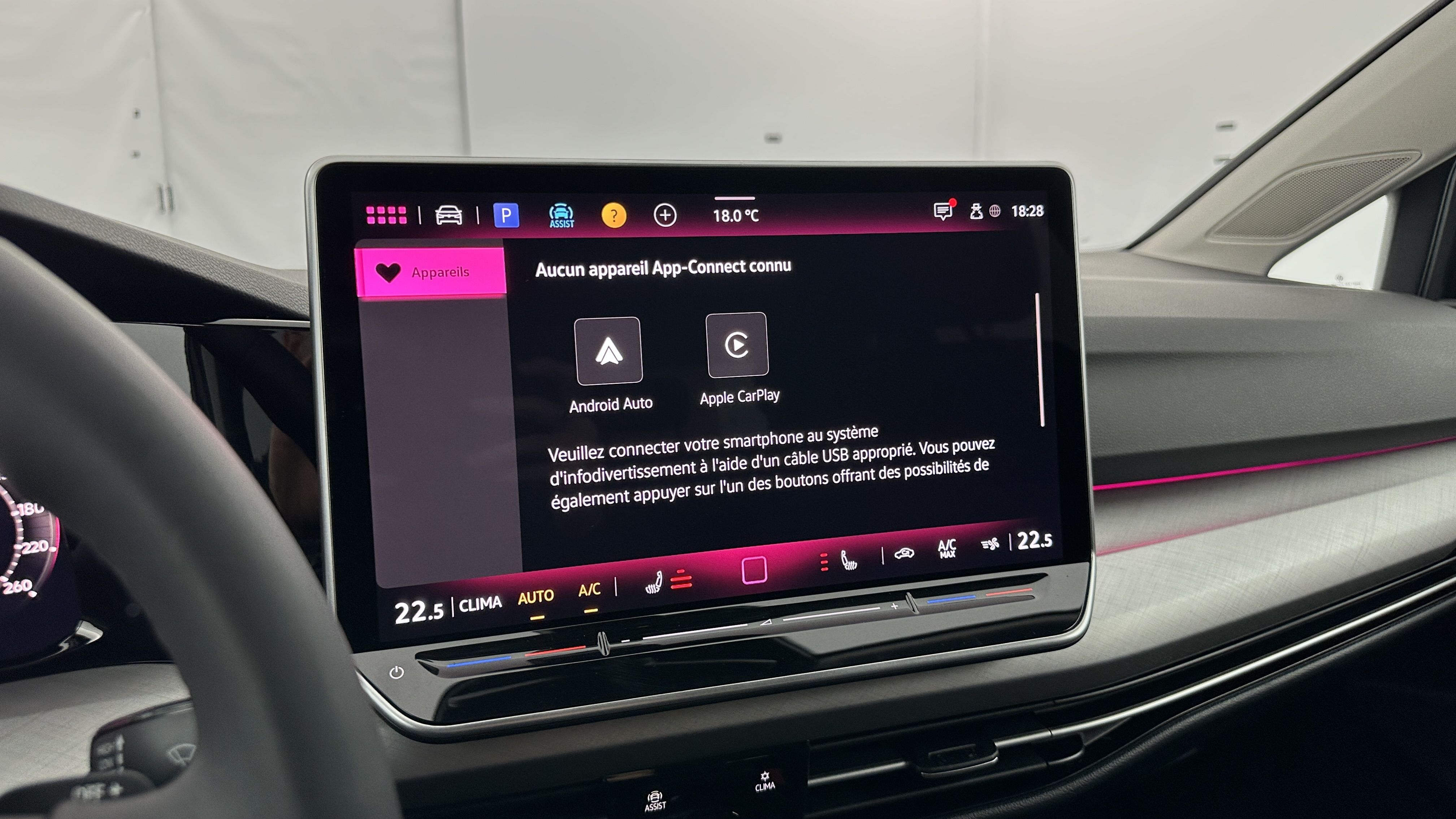 GLI00001762_p53 - VOLKSWAGEN - GOLF - 2025 - photo 20