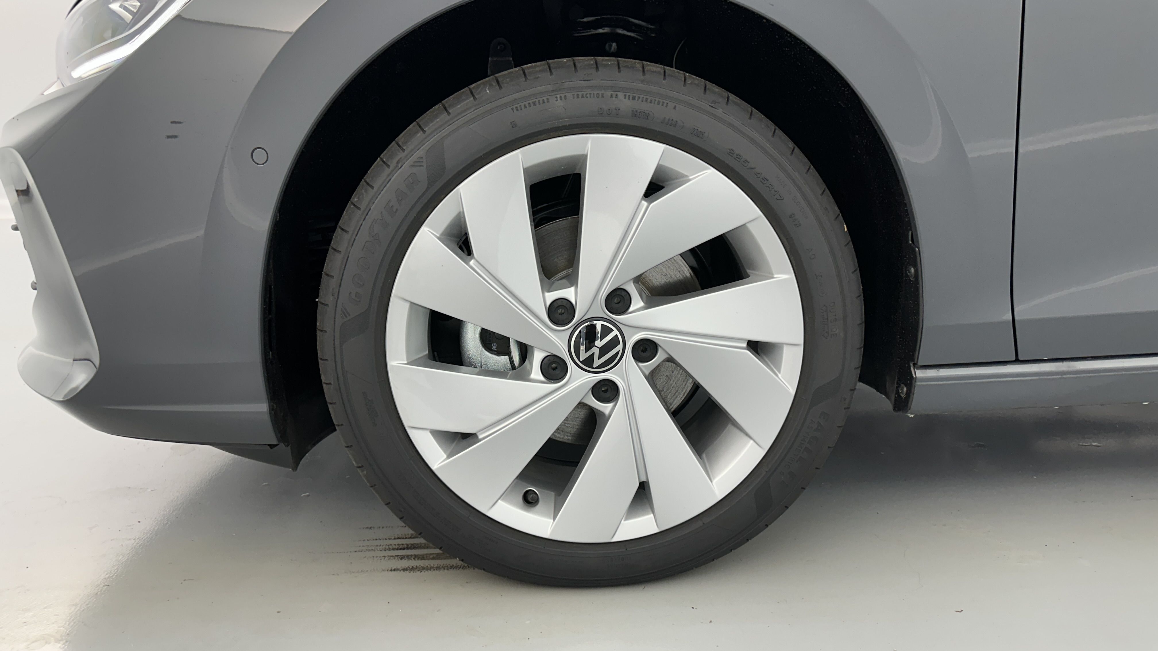 GLI00001757_p53 - VOLKSWAGEN - GOLF - 2025 - photo 12