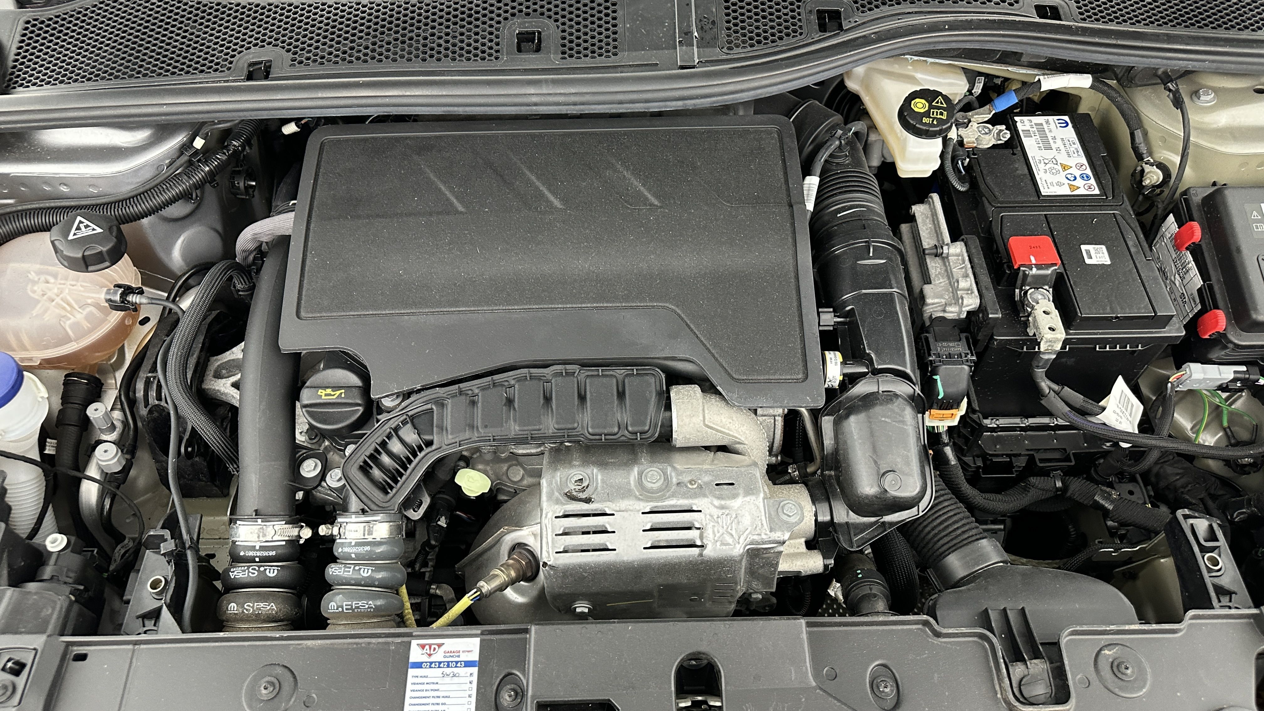 GLI00008058_p53 - PEUGEOT - 208 - 2023 - photo 11