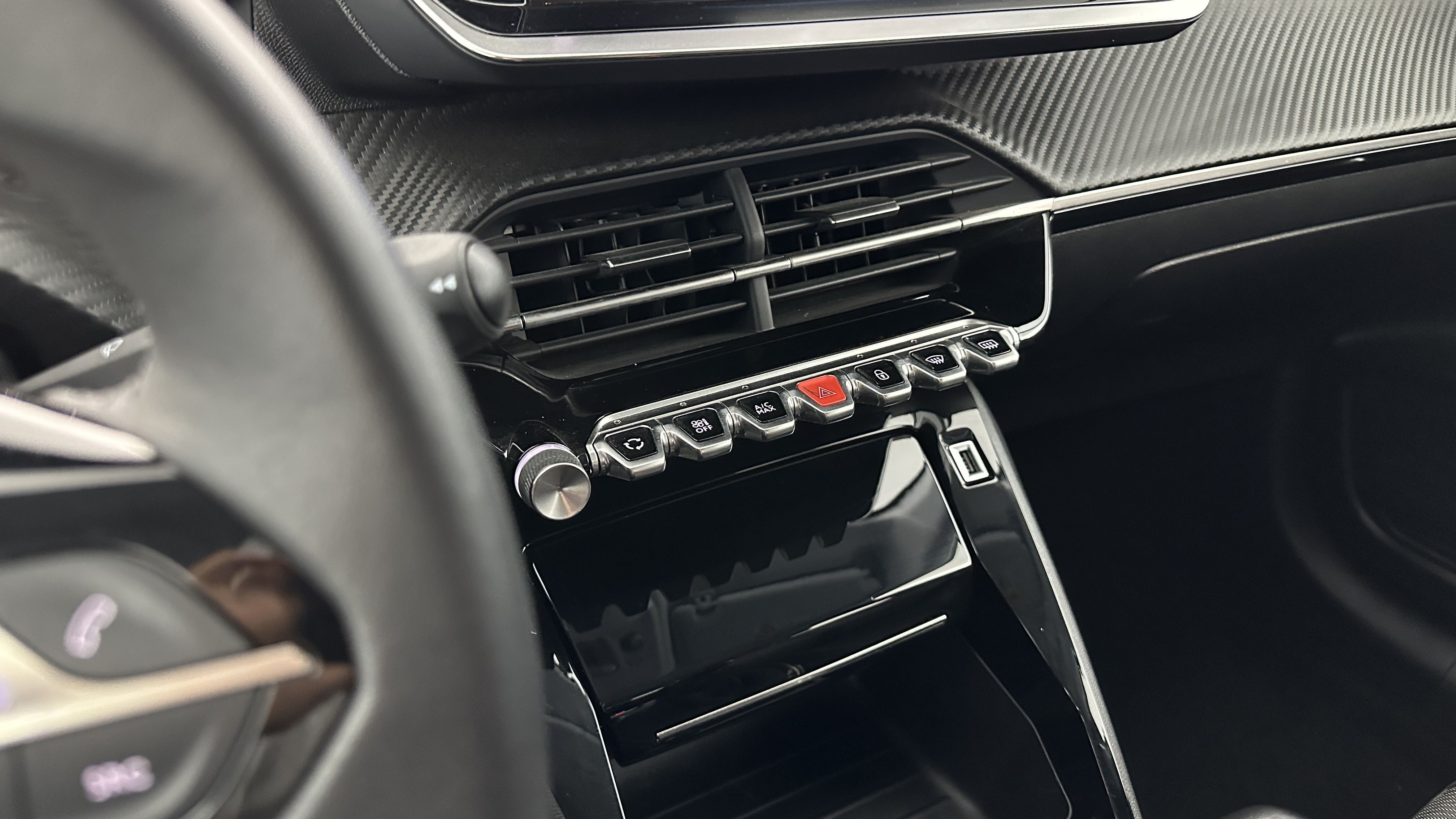 GLI00008058_p53 - PEUGEOT - 208 - 2023 - photo 21