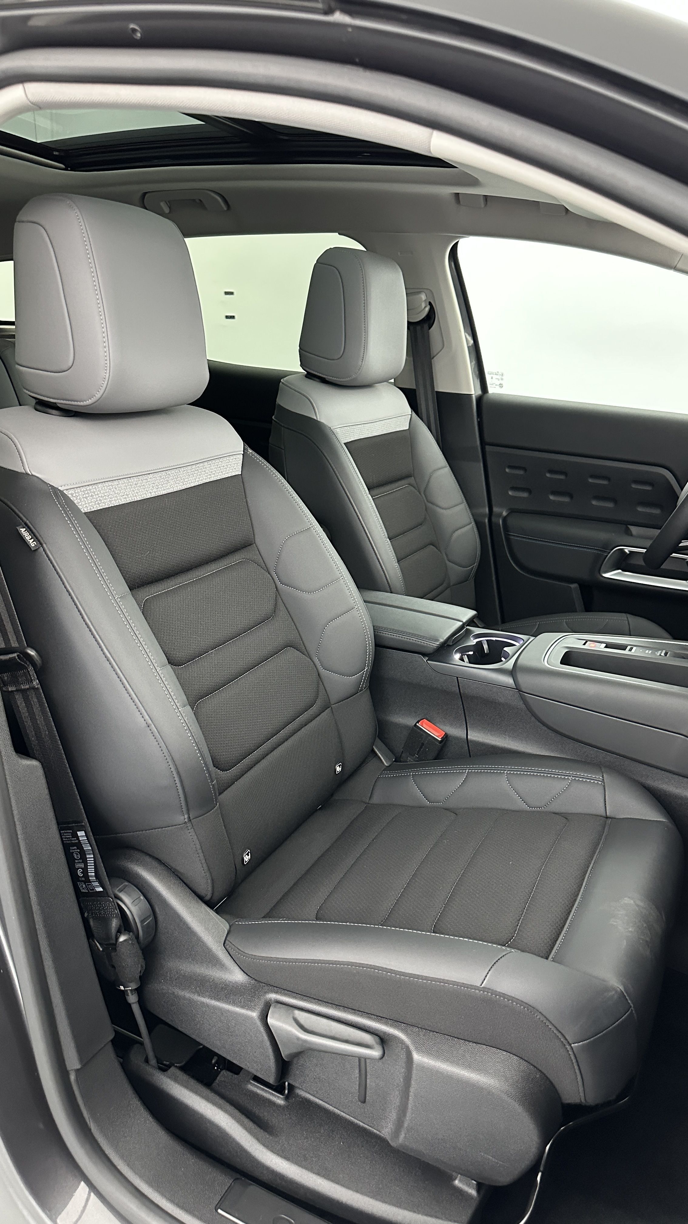 GLI00006878_p53 - CITROEN - C5 AIRCROSS - 2024 - photo 17