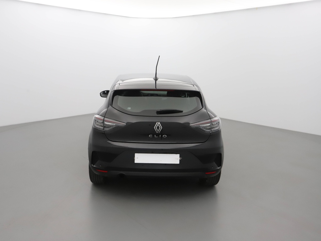 72427_p51 - RENAULT - CLIO - 2025 - photo 4