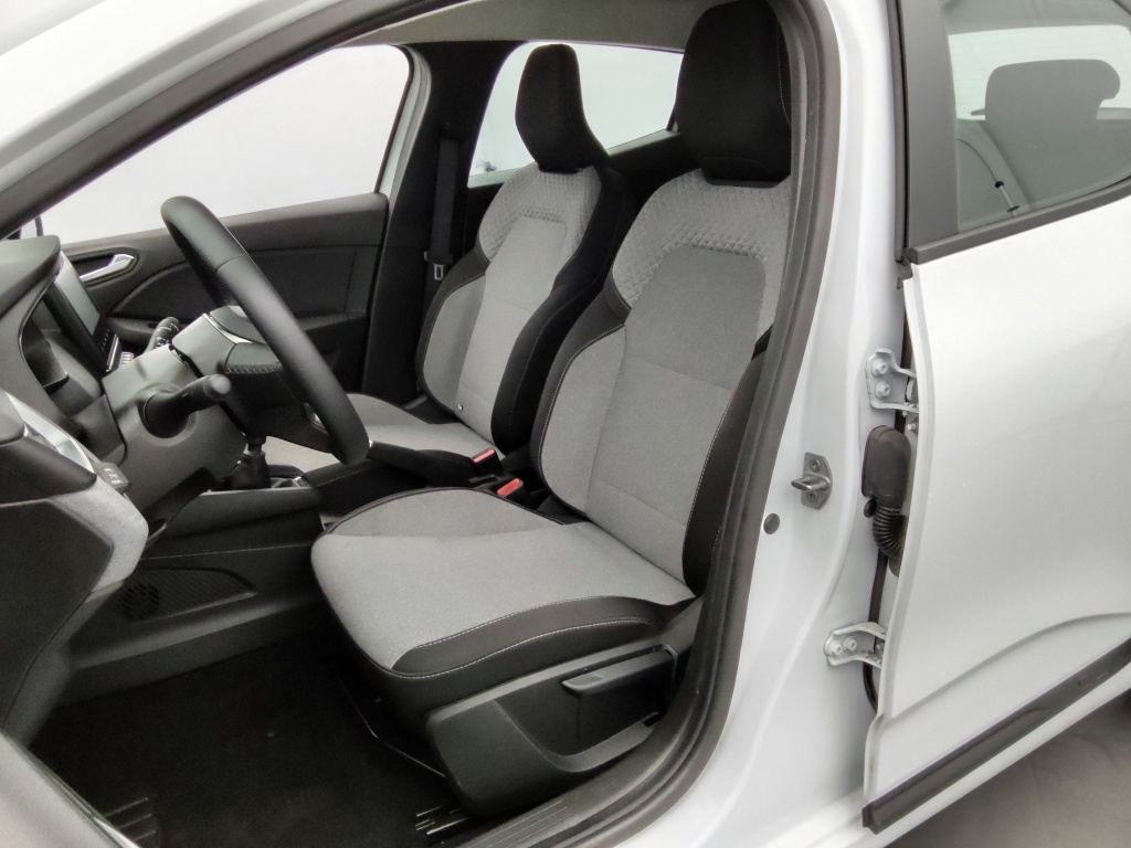 72562_p51 - RENAULT - CLIO - 2025 - photo 13