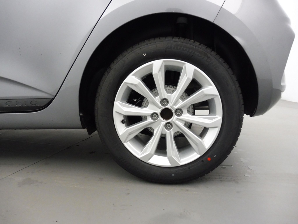 72874_p51 - RENAULT - CLIO - 2025 - photo 10