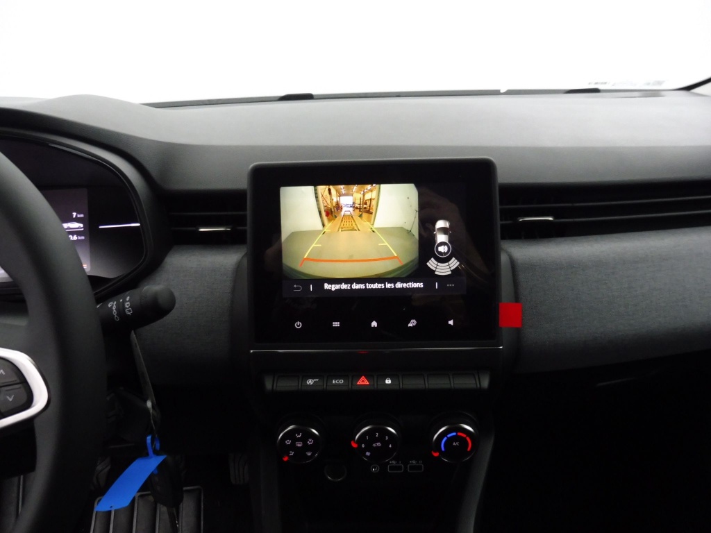 72874_p51 - RENAULT - CLIO - 2025 - photo 6