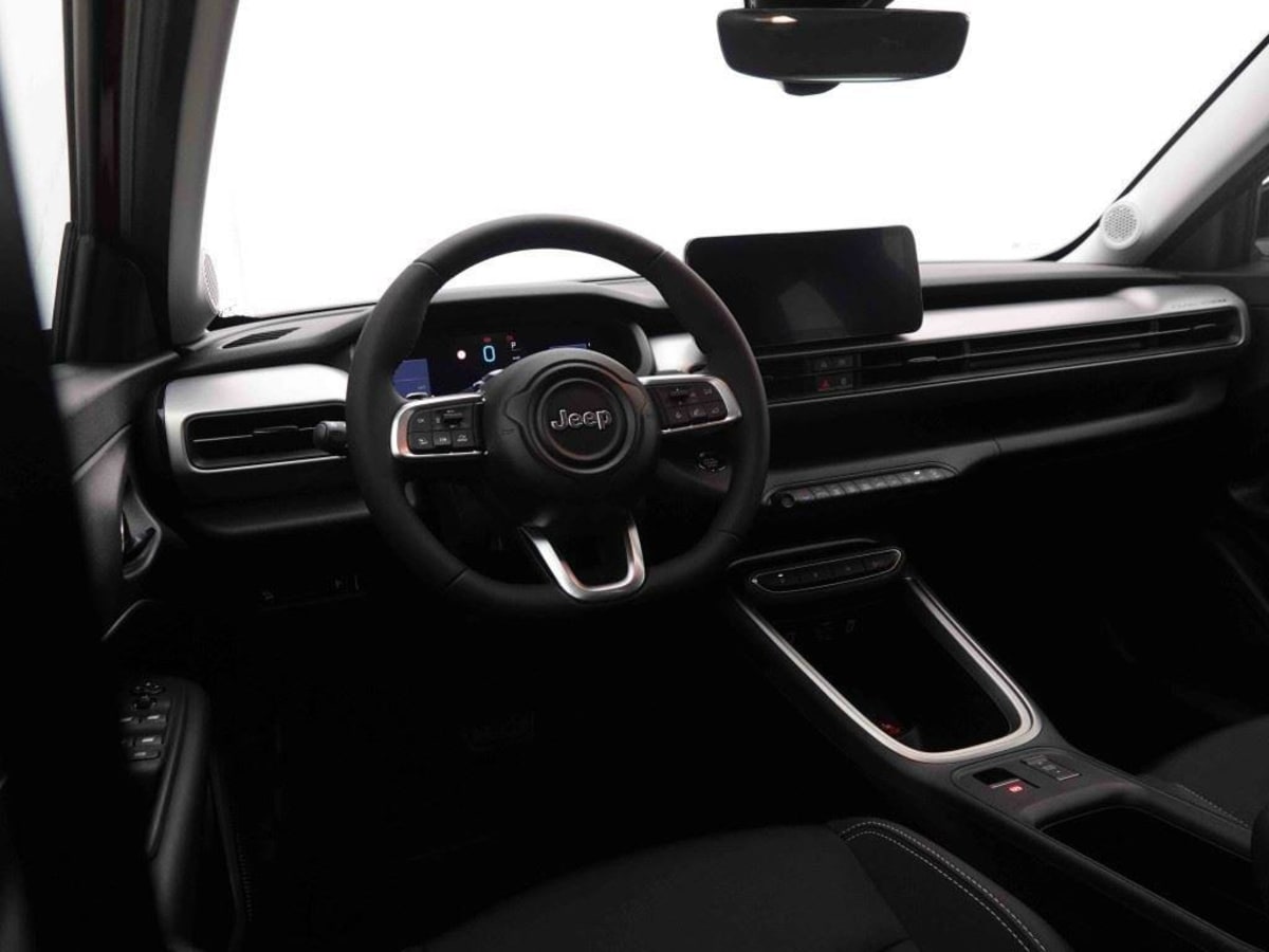 360321_p2 - JEEP - AVENGER - 2025 - photo 8