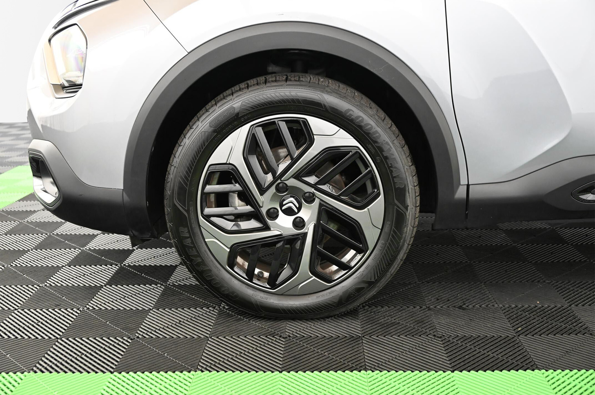 18530_p35 - CITROEN - C4 - 2024 - photo 9