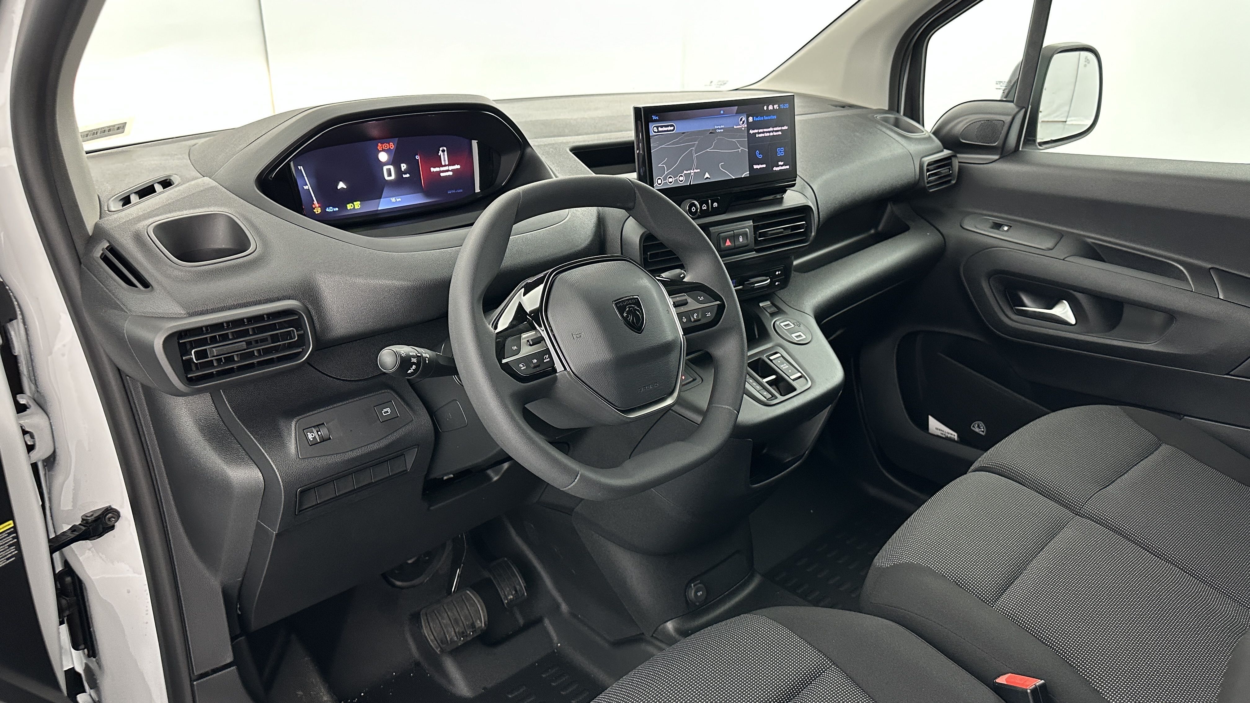 GLI00002320_p53 - PEUGEOT - PARTNER - 2025 - photo 6