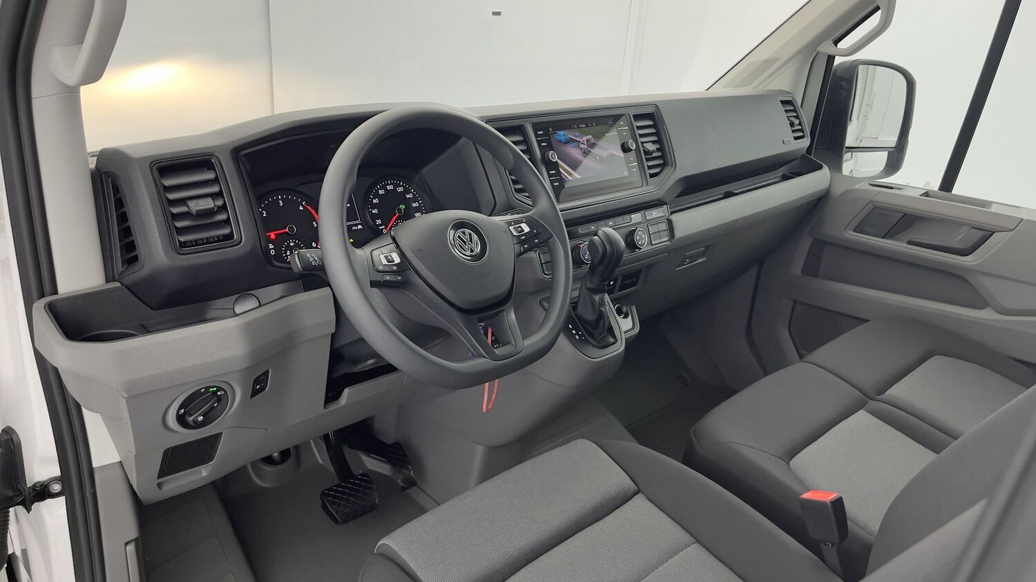 GLI00274402_p53 - VOLKSWAGEN - CRAFTER - 2024 - photo 6