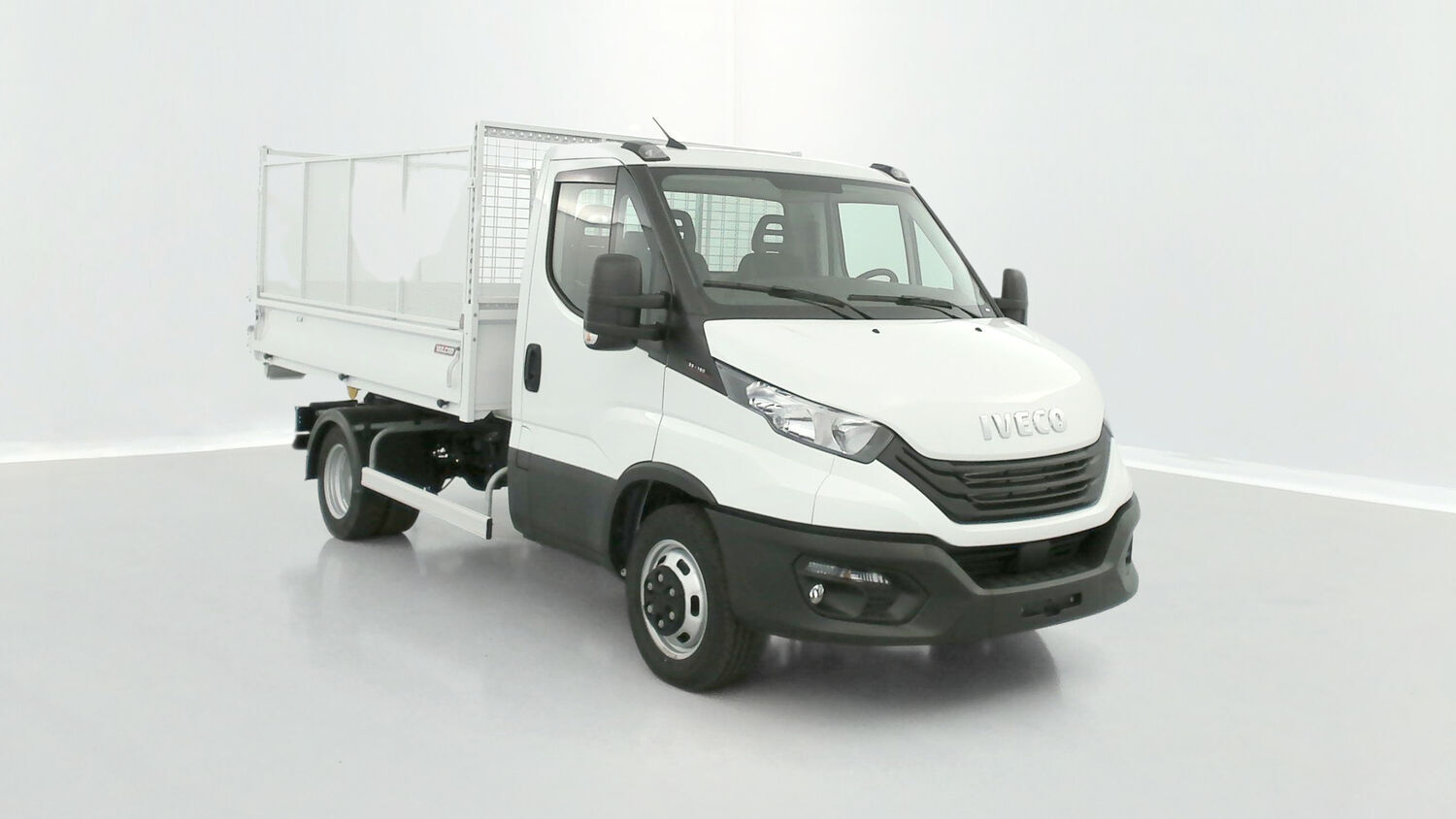 GLI00270067_p53 - IVECO - DAILY - 2025 - photo 1